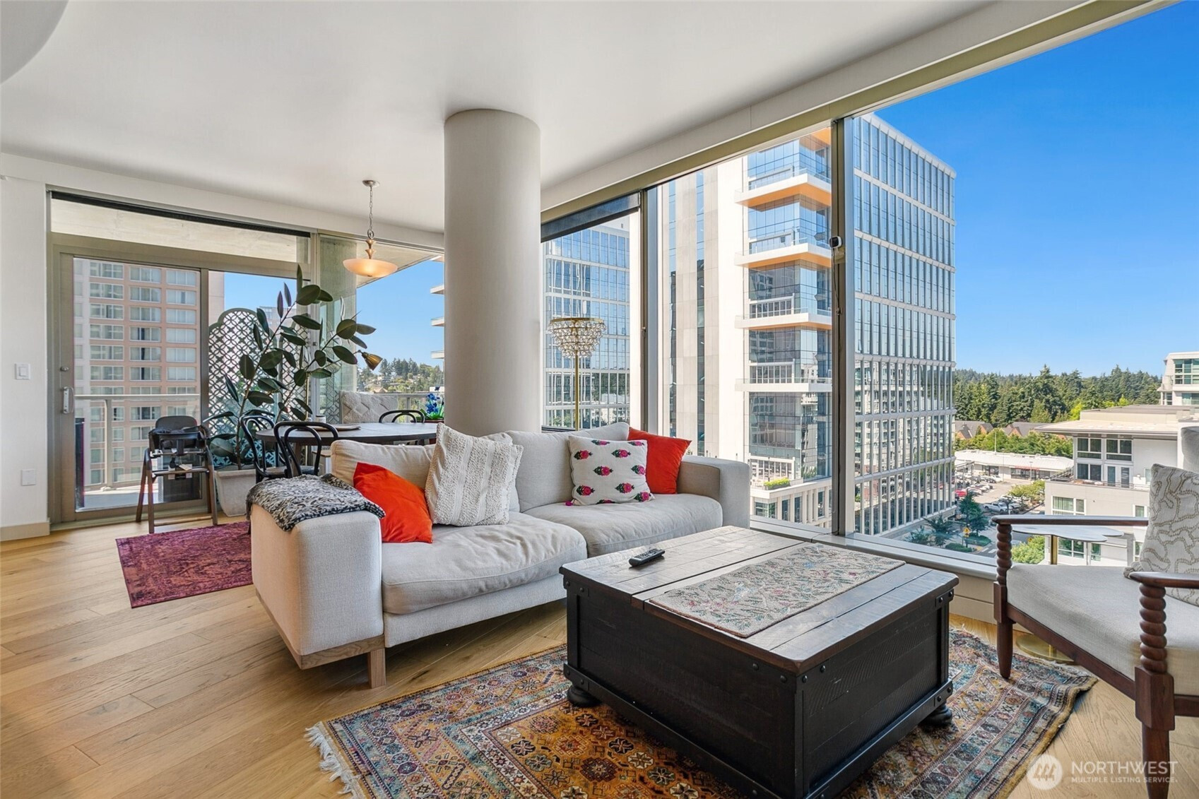 10610 NE 9th Place, Bellevue, WA 98004