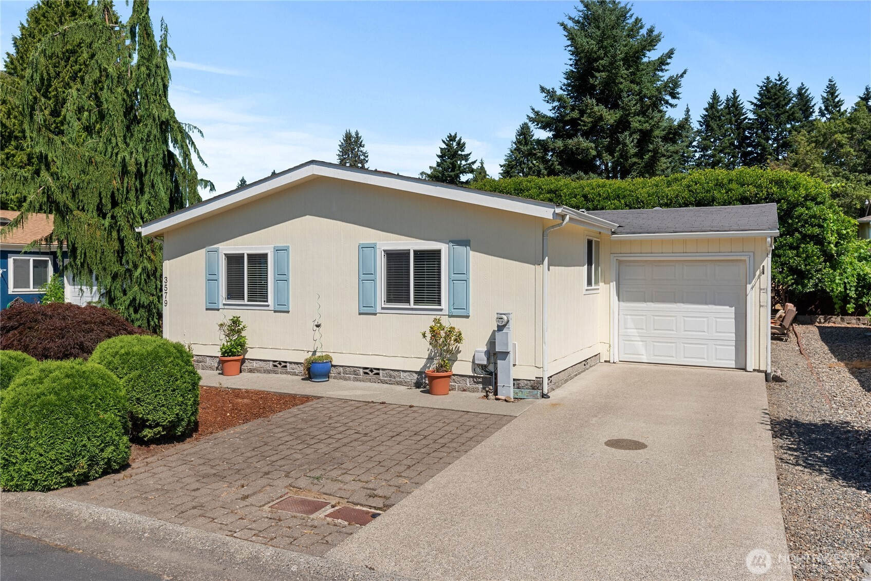3579 NW Sylvan Pines Circle, Bremerton, WA 98310