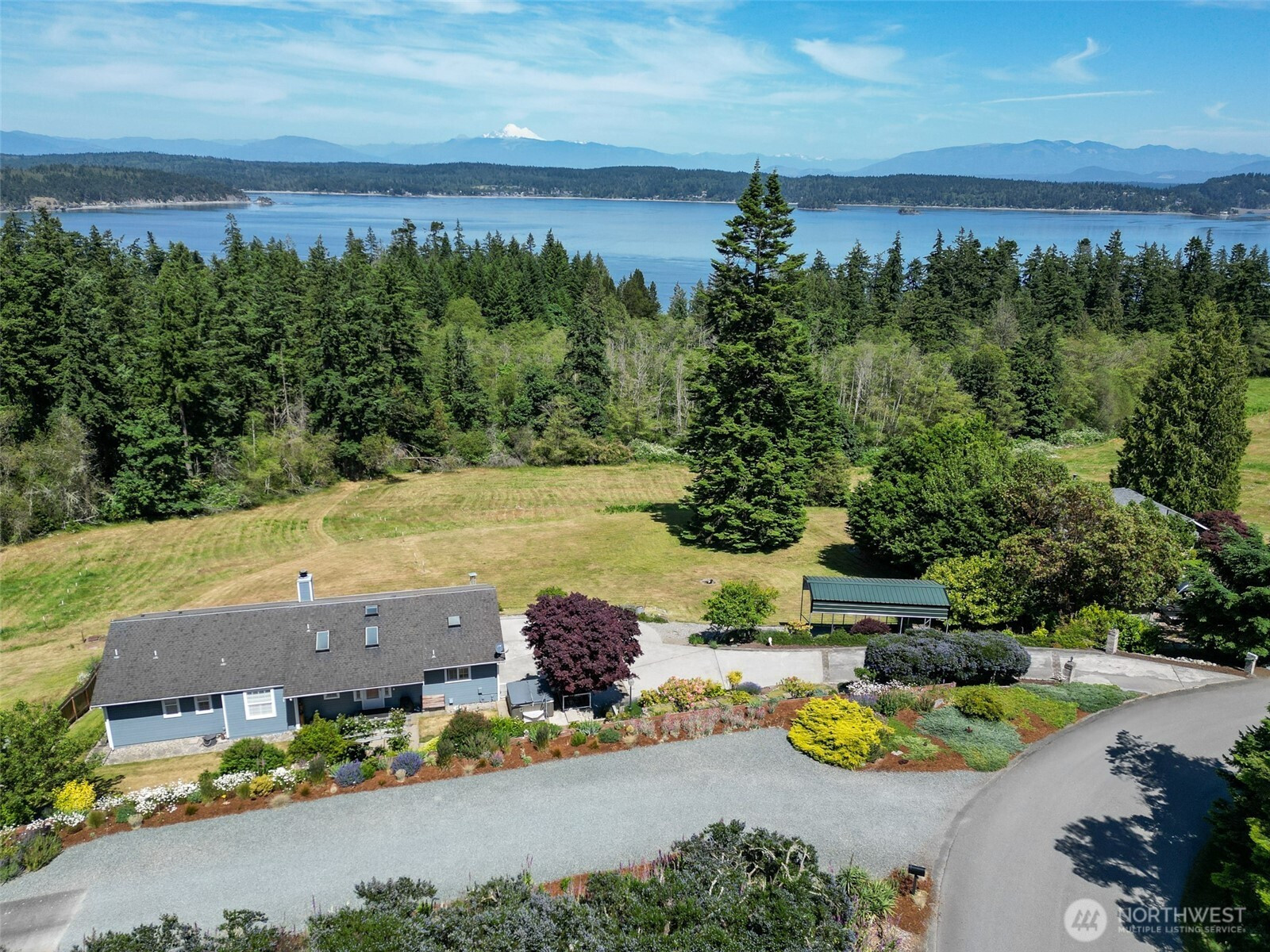 4515 Sunday Drive, Oak Harbor, WA 98277