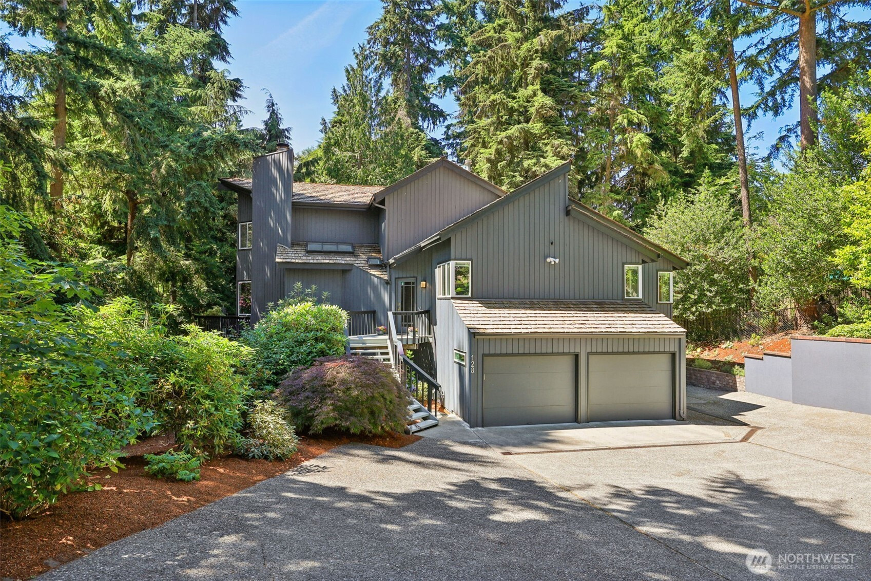128 SW 208th St, Normandy Park, WA 98166