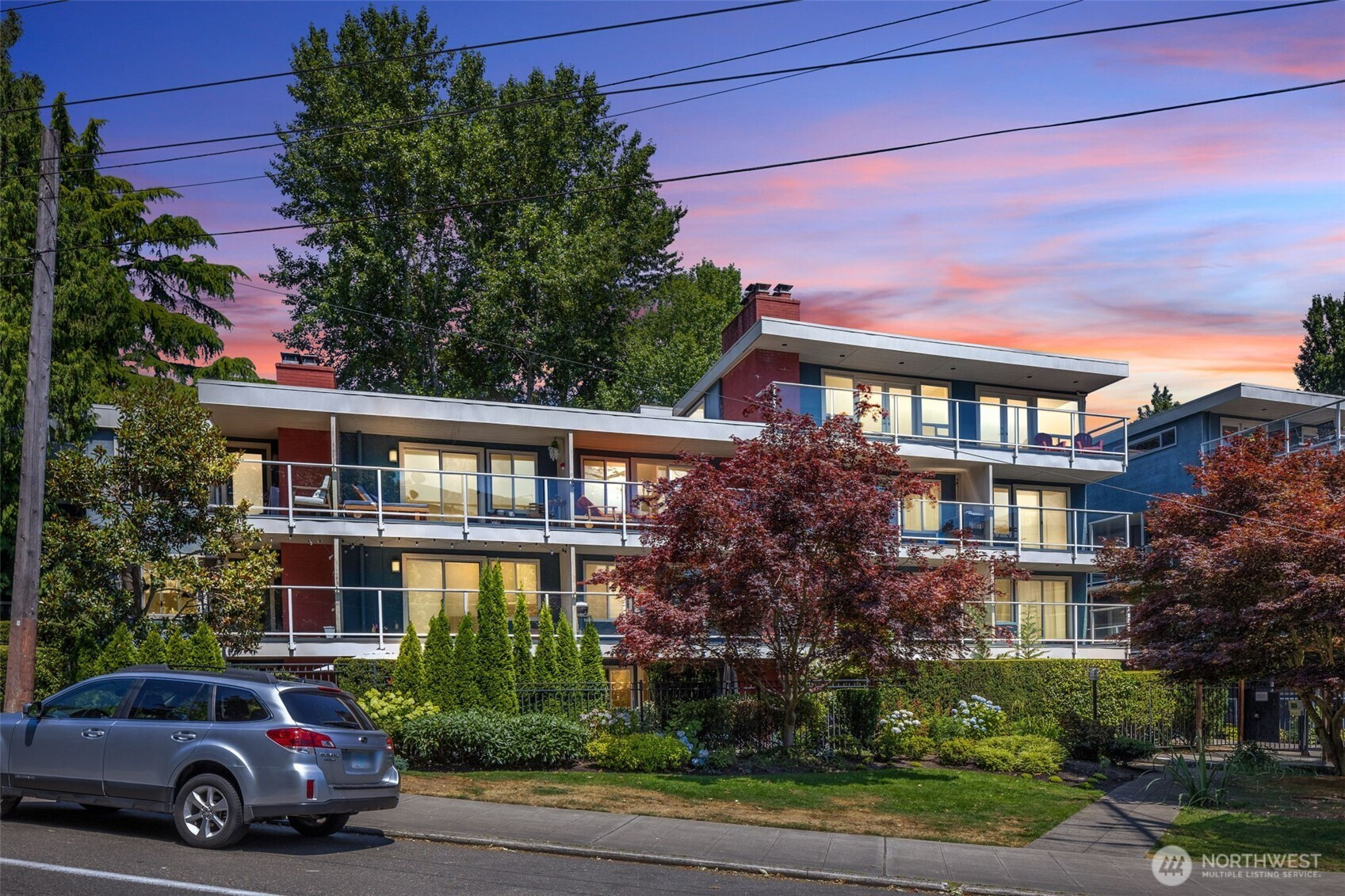 1730 Taylor Avenue N, Seattle, WA 98109