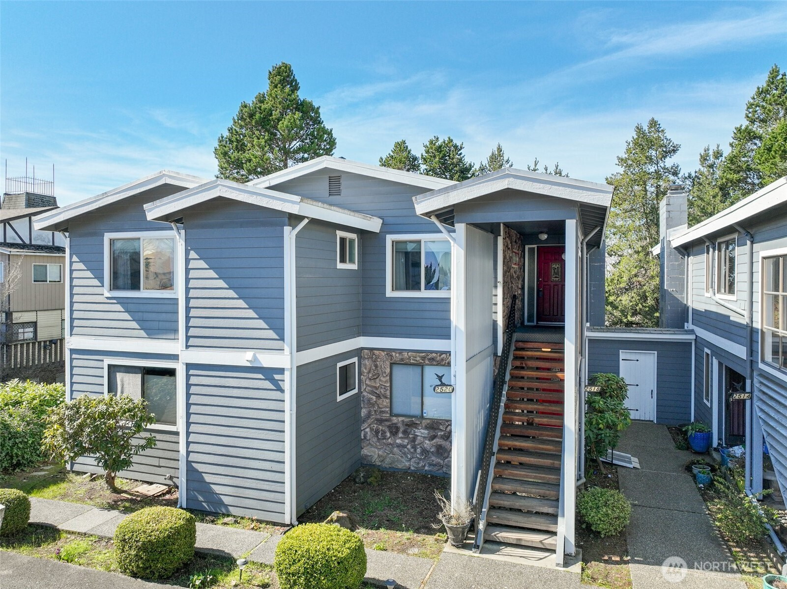 2520 Cascade Place W, University Place, WA 98466