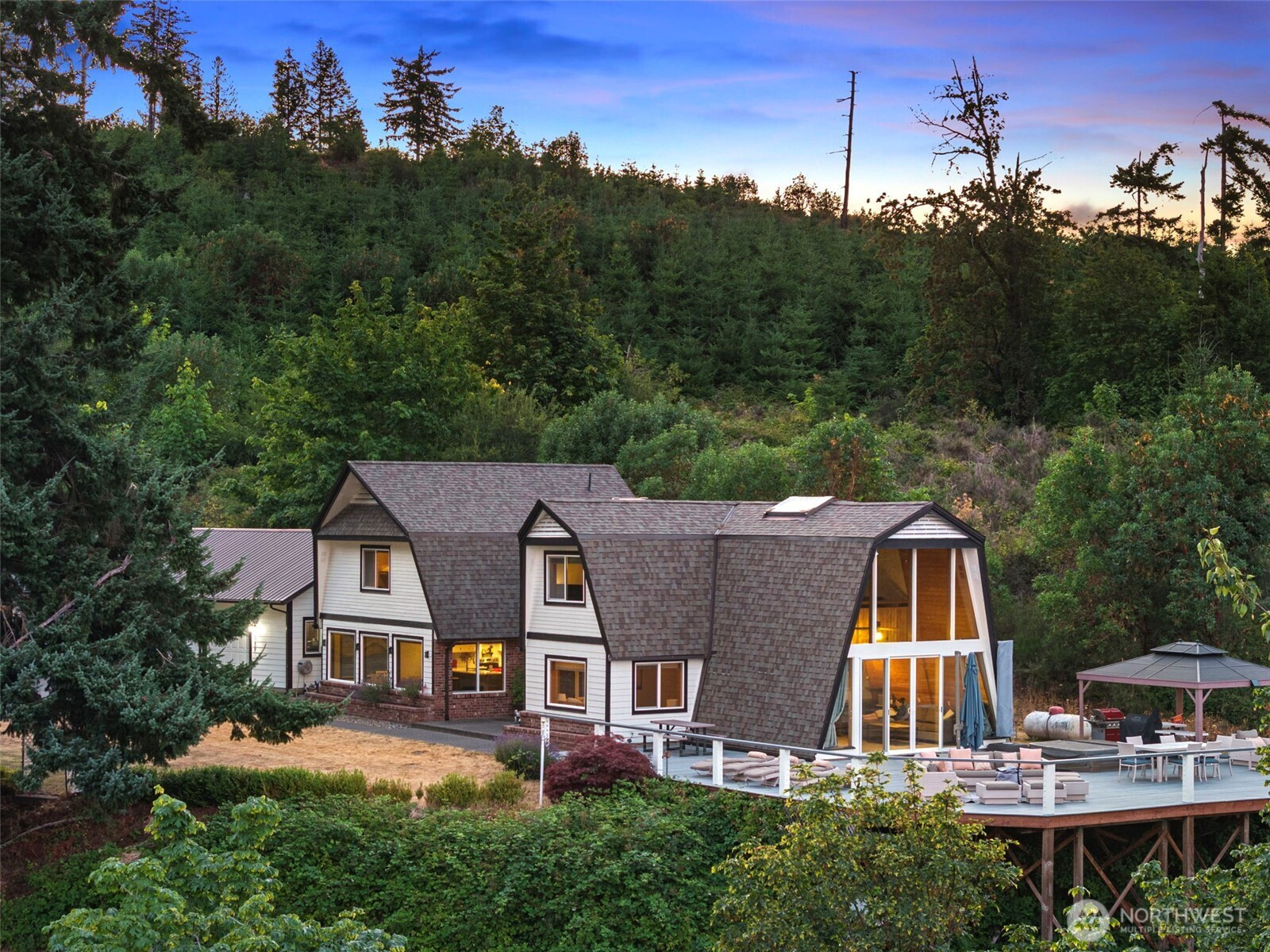 6321 US Highway 101 NW, Olympia, WA 98502