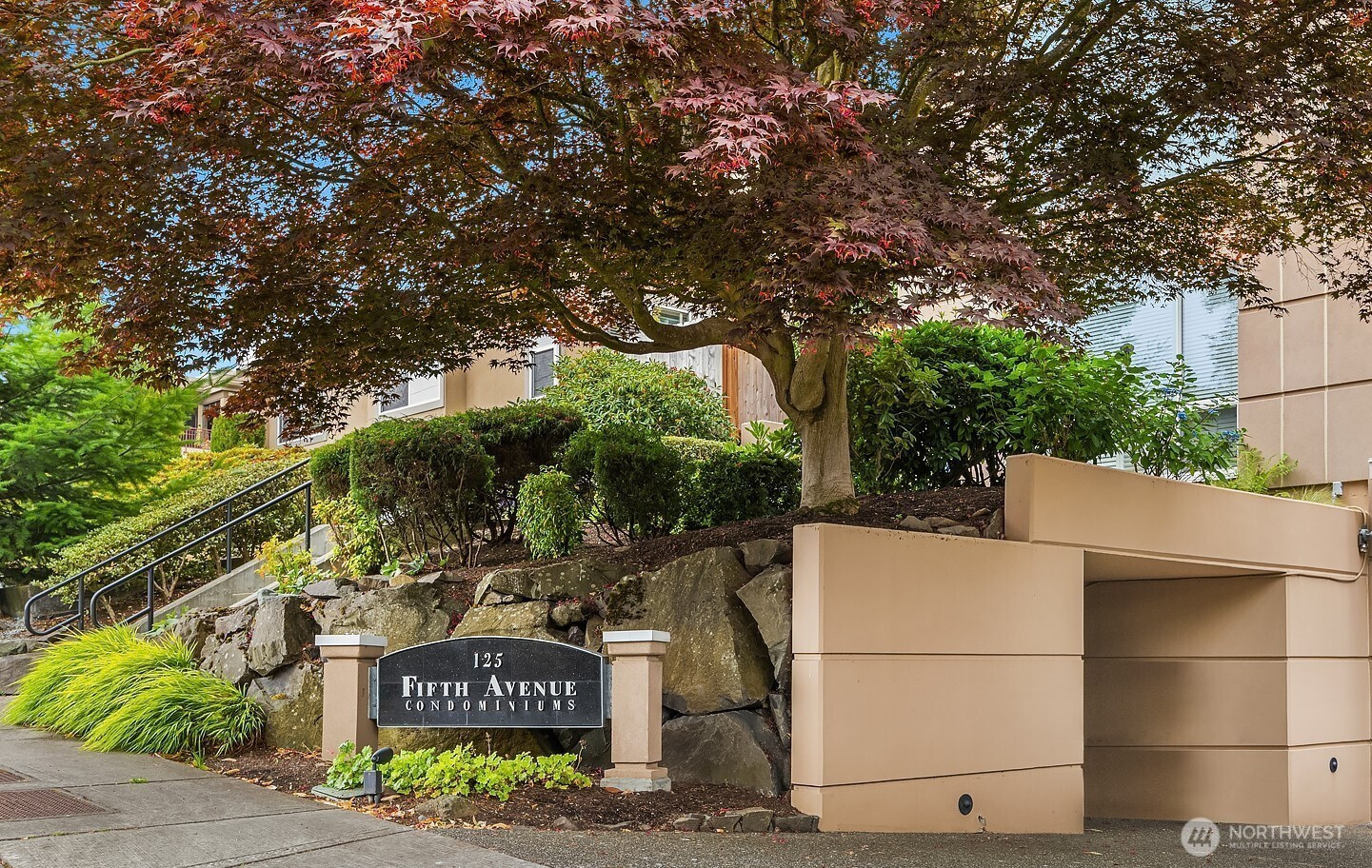 125 5th Avenue S, Kirkland, WA 98033
