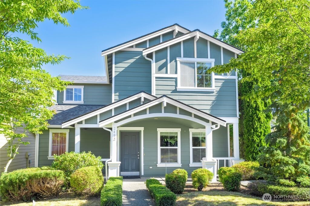 2492 NE Ivy Way, Issaquah, WA 98029