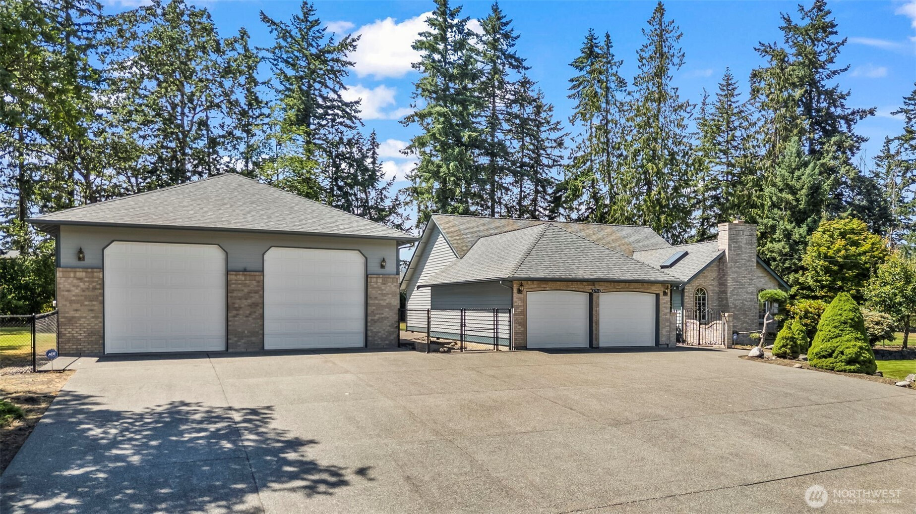 17512 Waller Road E, Tacoma, WA 98446
