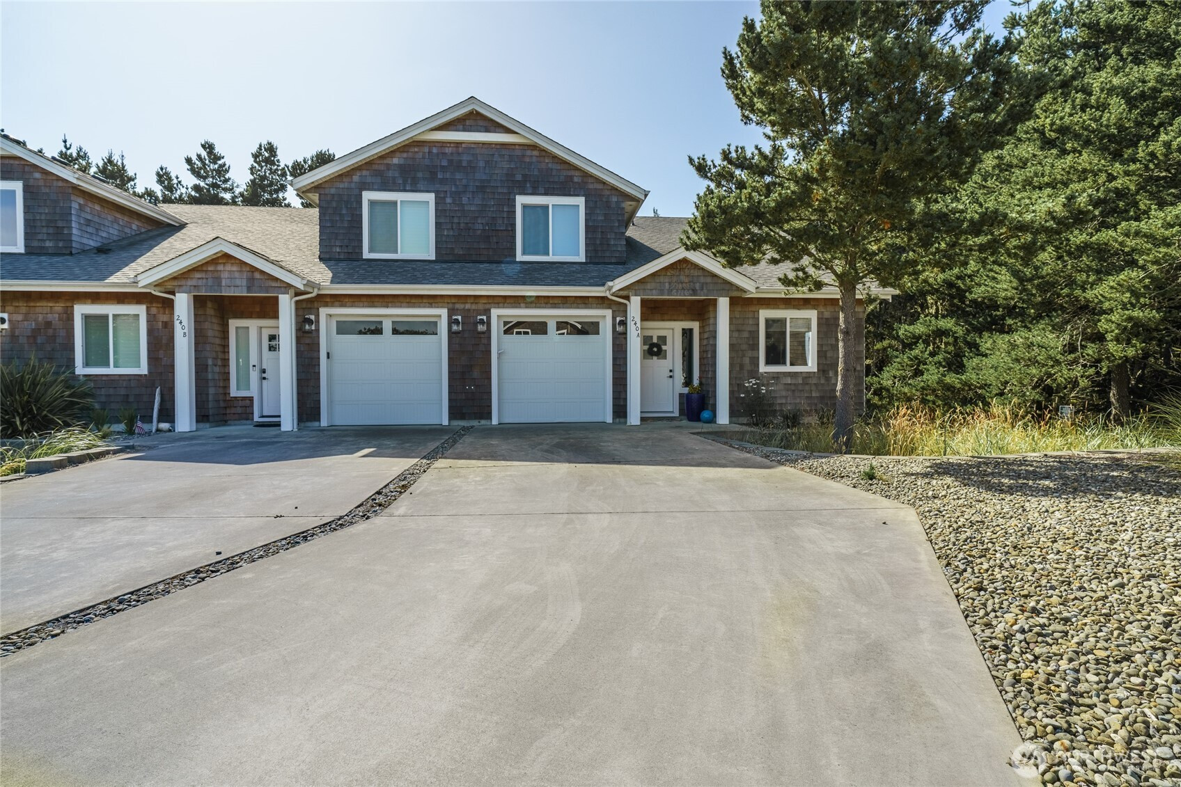 240 28th Street NW, Long Beach, WA 98631