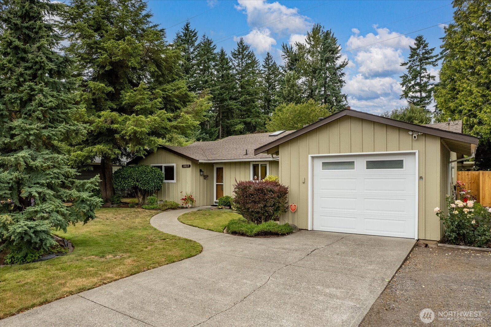 10012 126th Avenue SE, Renton, WA 98056