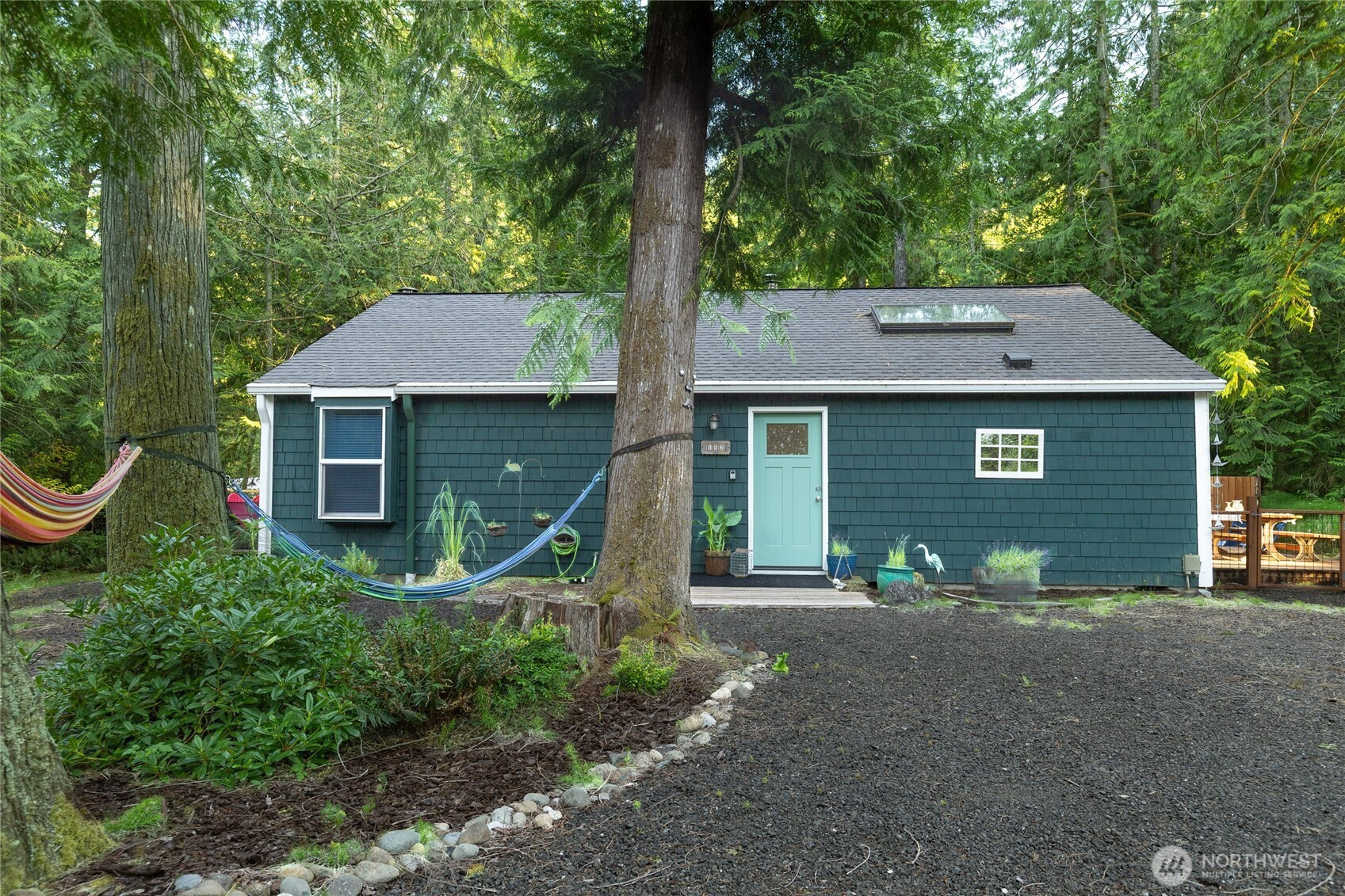 152 E Barnacle Boulevard, Shelton, WA 98584