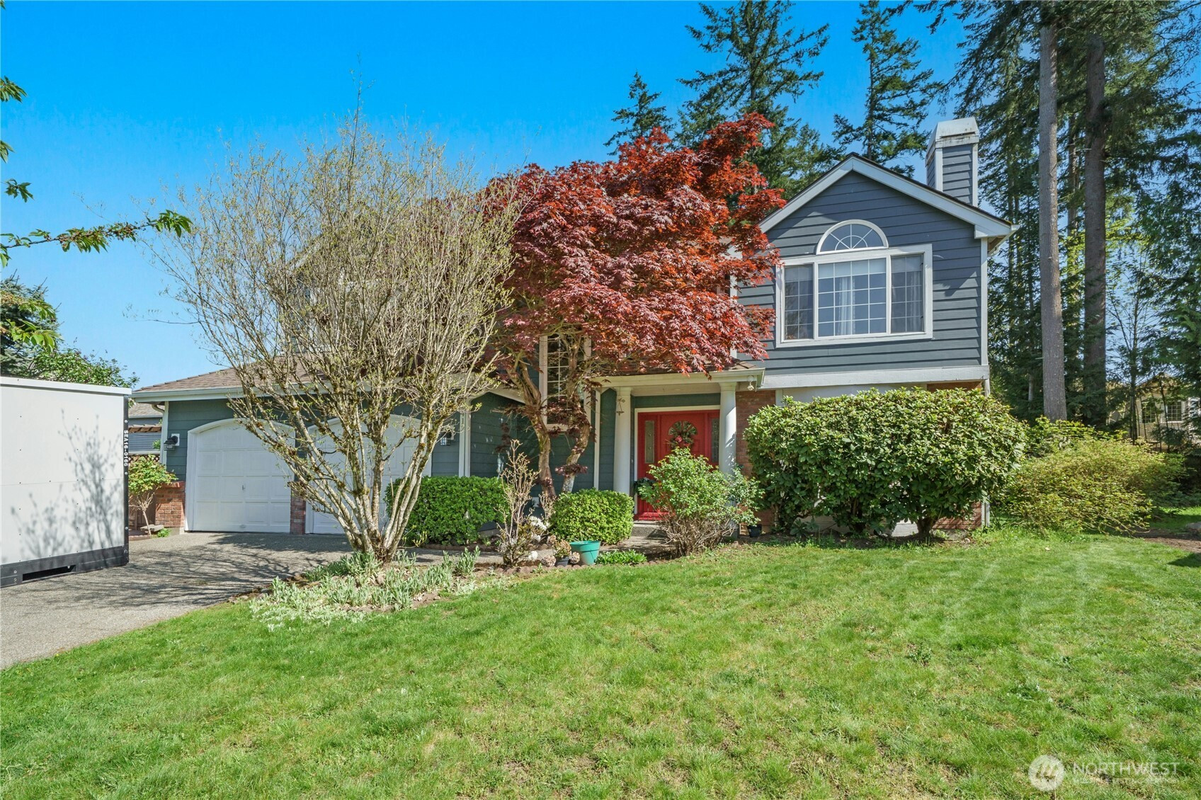 2412 237th Court NE, Sammamish, WA 98074
