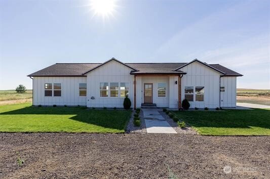 25741 Westfield Lane, Davenport, WA 99122