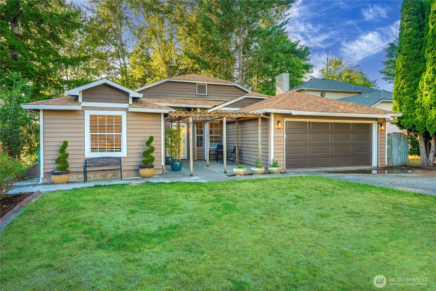 22227 126th Place SE, Kent, WA 98031