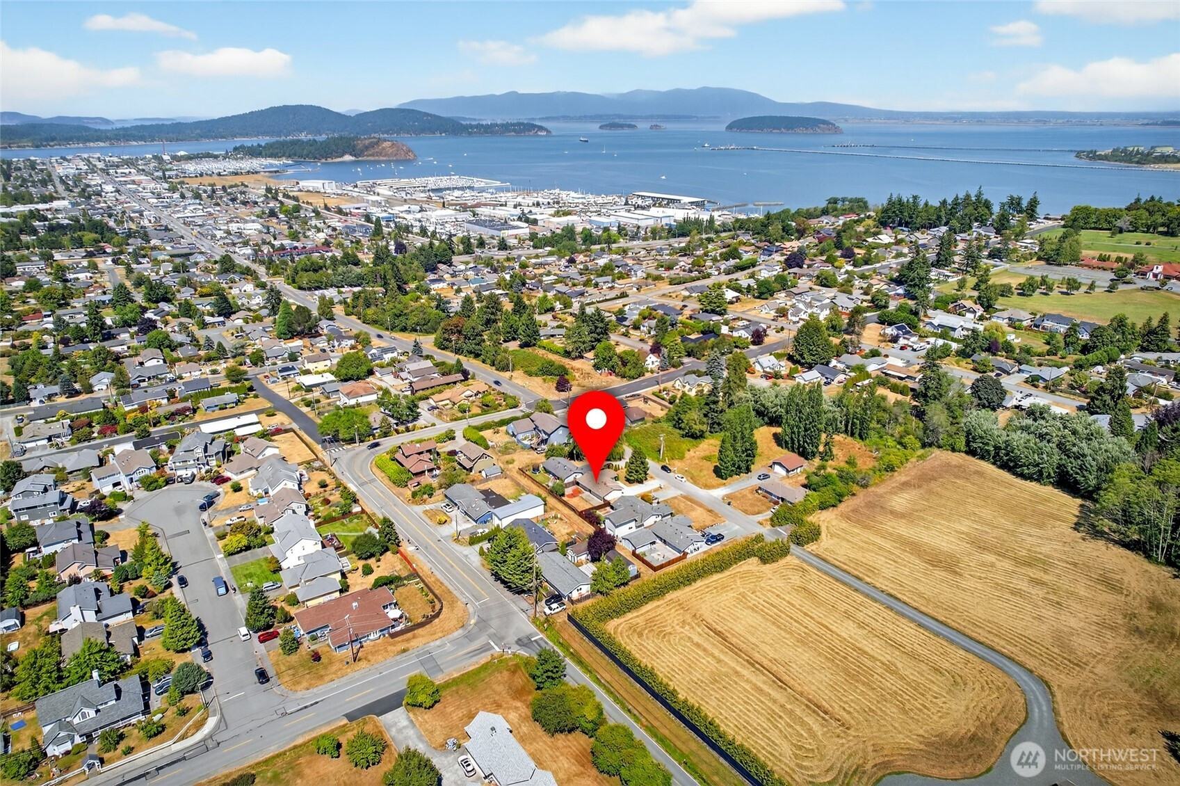4012 Commercial Avenue, Anacortes, WA 98221