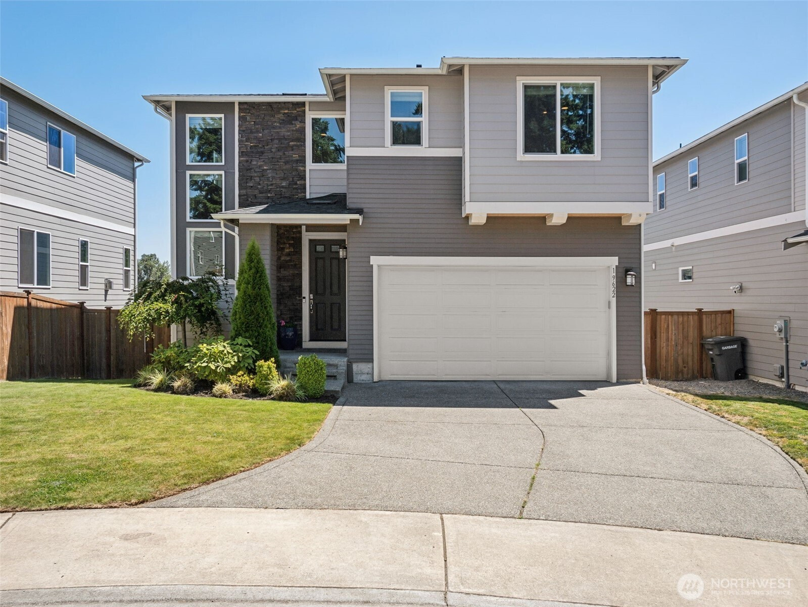 19622 10th Place S, Des Moines, WA 98148