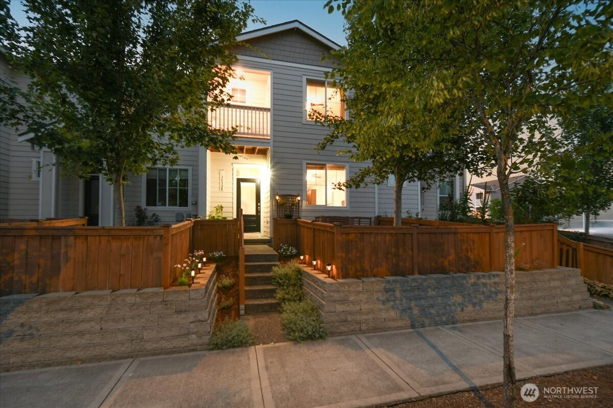 15328 NE 70th Street, Vancouver, WA 98682
