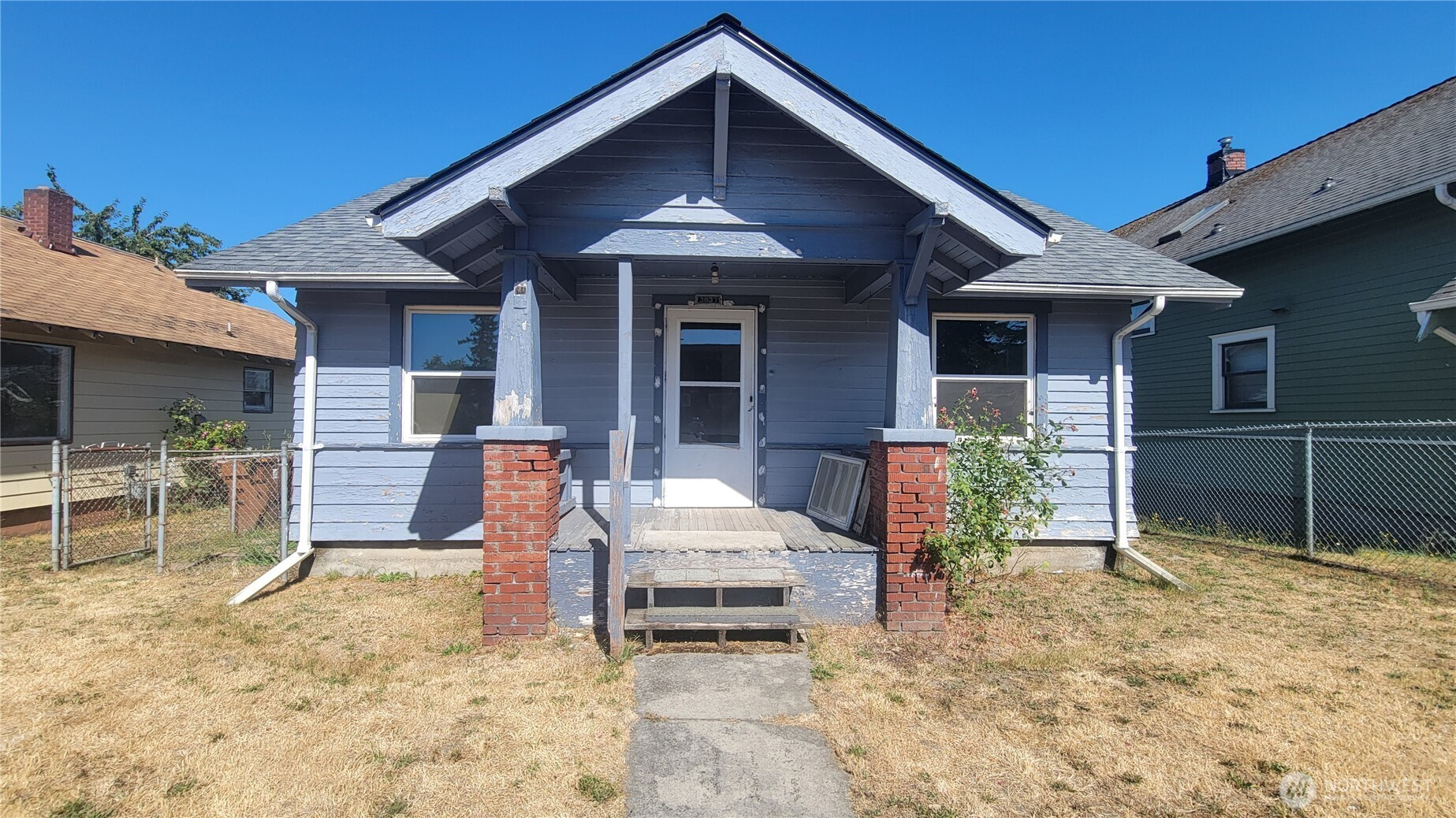 3837 E G Street, Tacoma, WA 98404