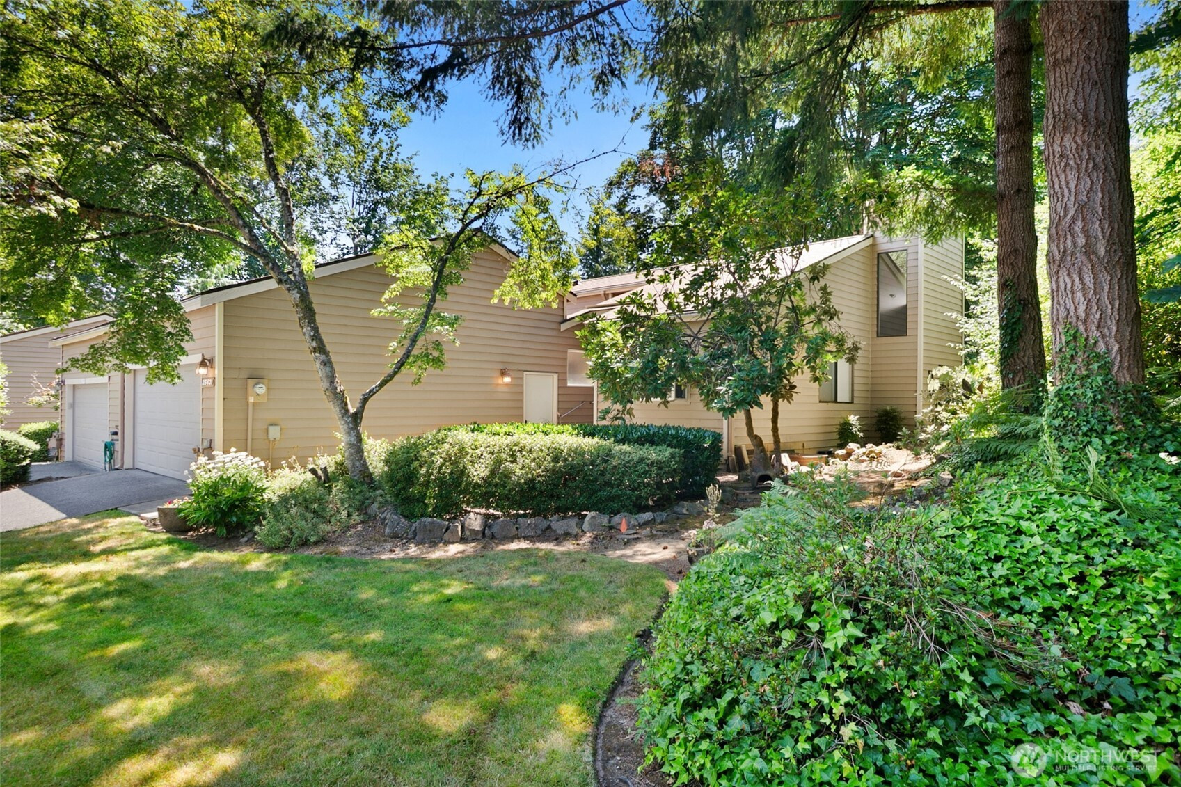 25431 213th Avenue SE, Maple Valley, WA 98038
