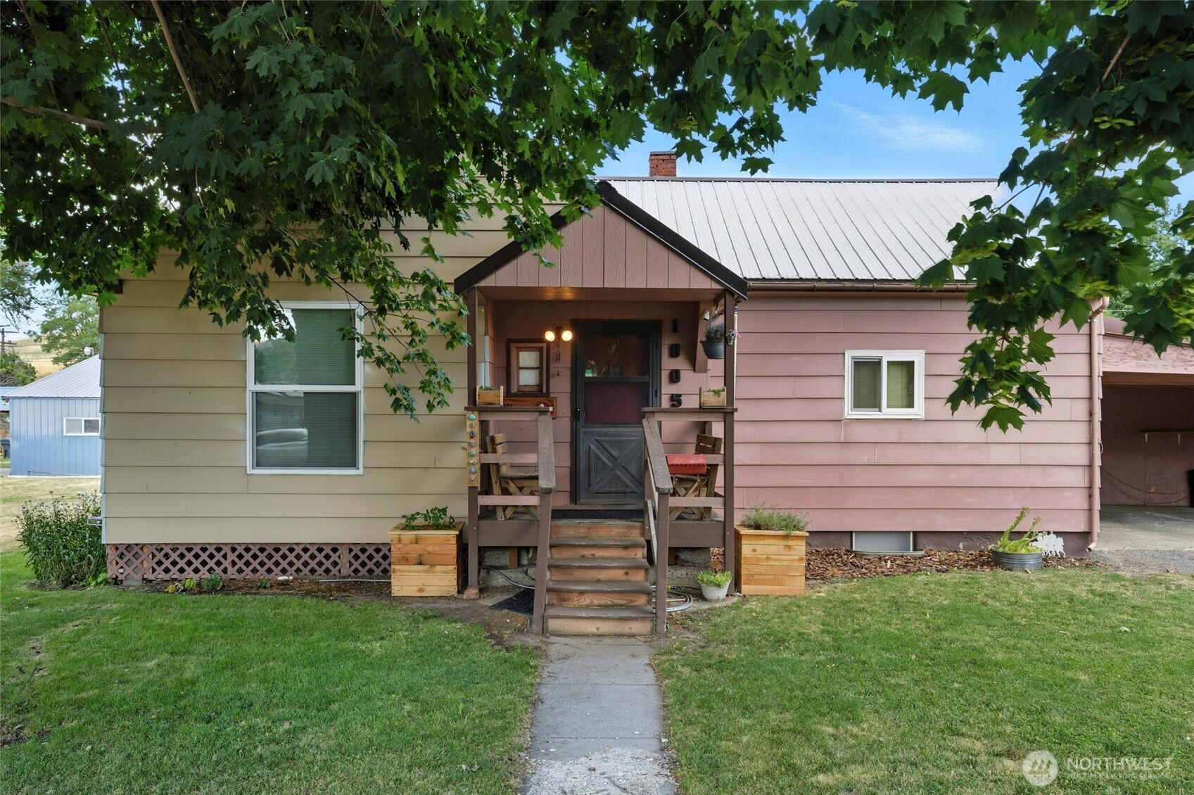 1005 S 5th Street, Dayton, WA 99328