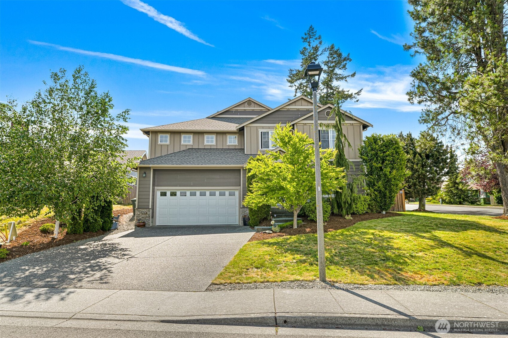 6097 Captain's Way, Ferndale, WA 98248