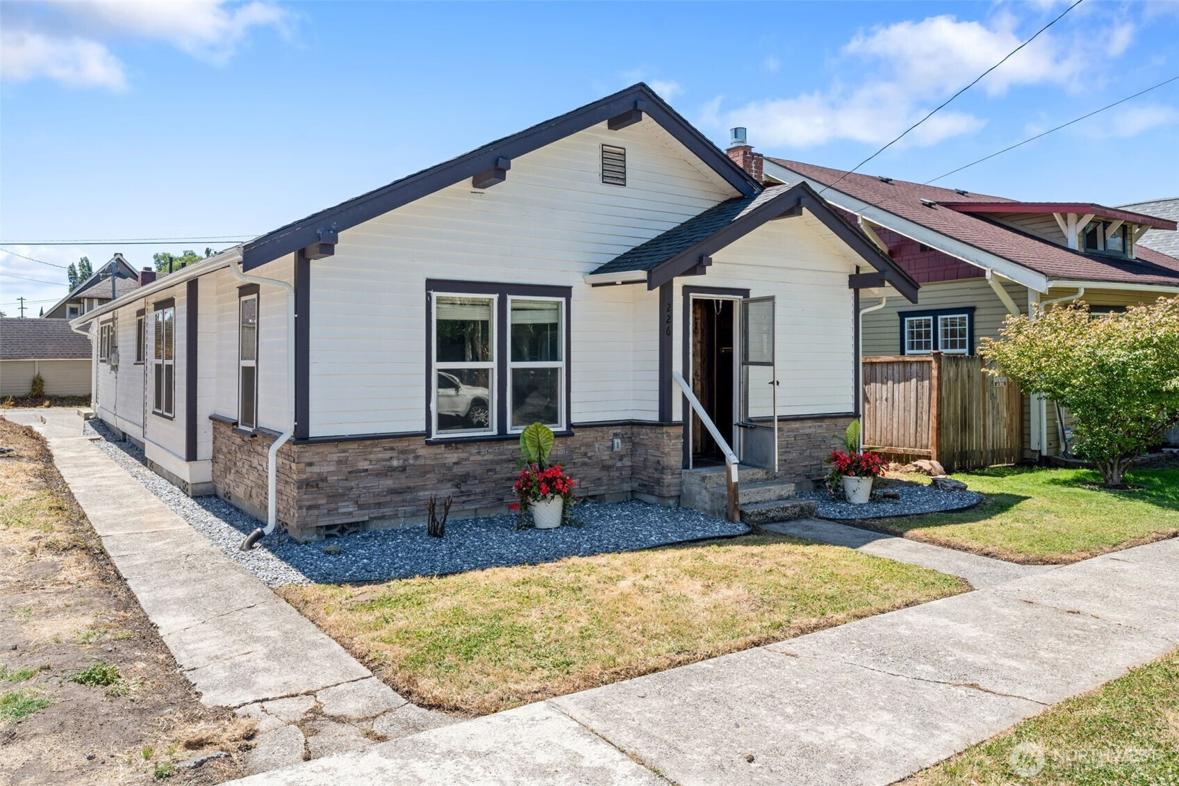 226 SW Lewis St, Chehalis, WA 98532