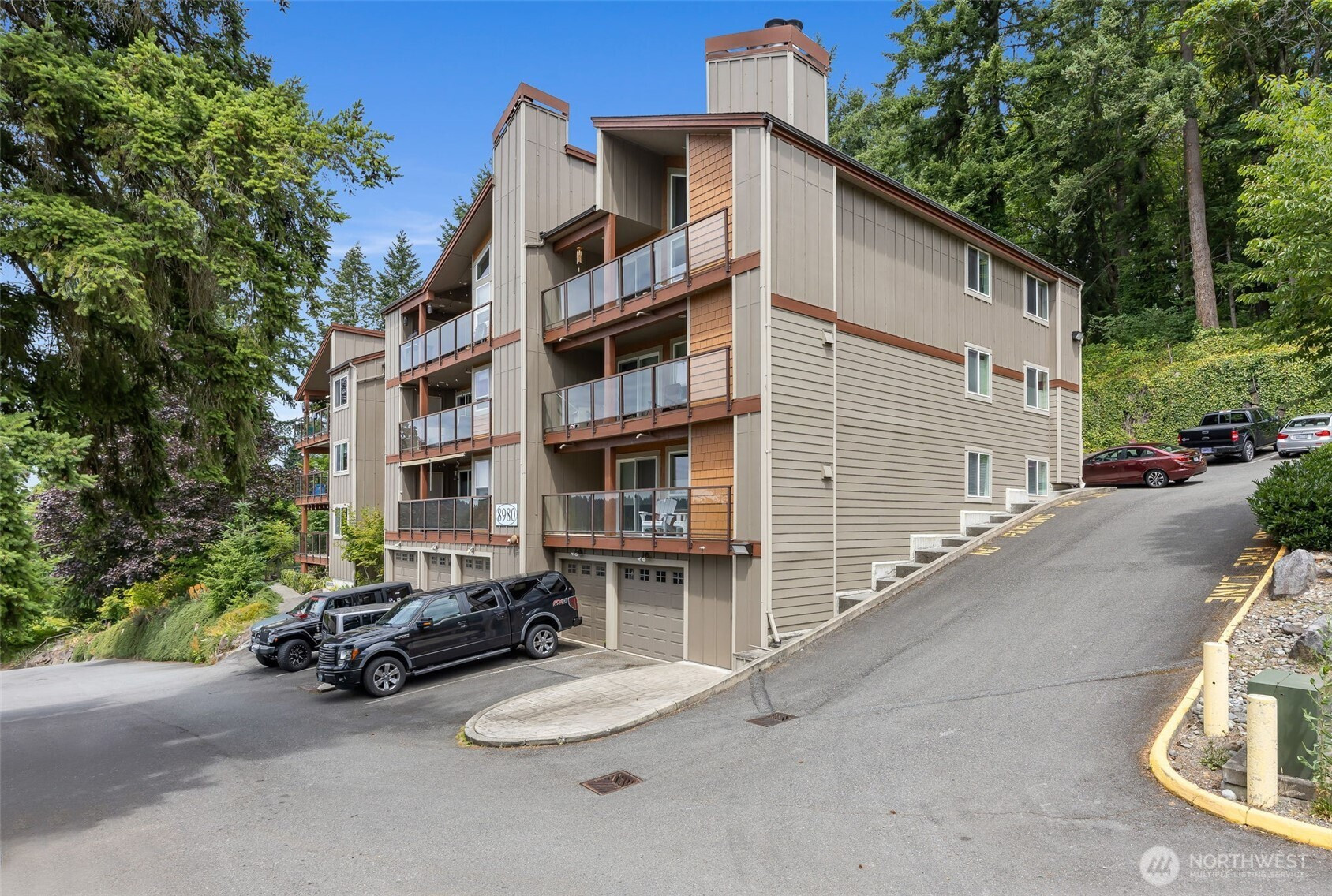 8980 Redmond Woodinville Road NE, Redmond, WA 98052