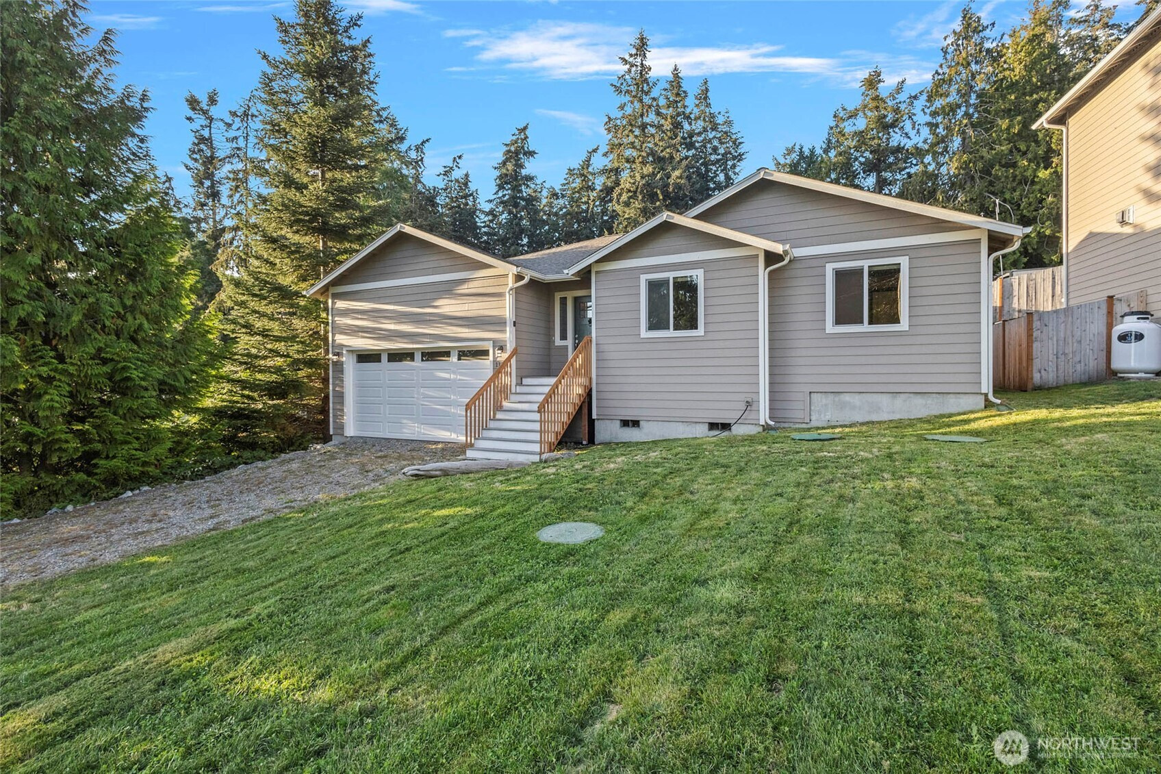 1105 Halsey Drive, Coupeville, WA 98239