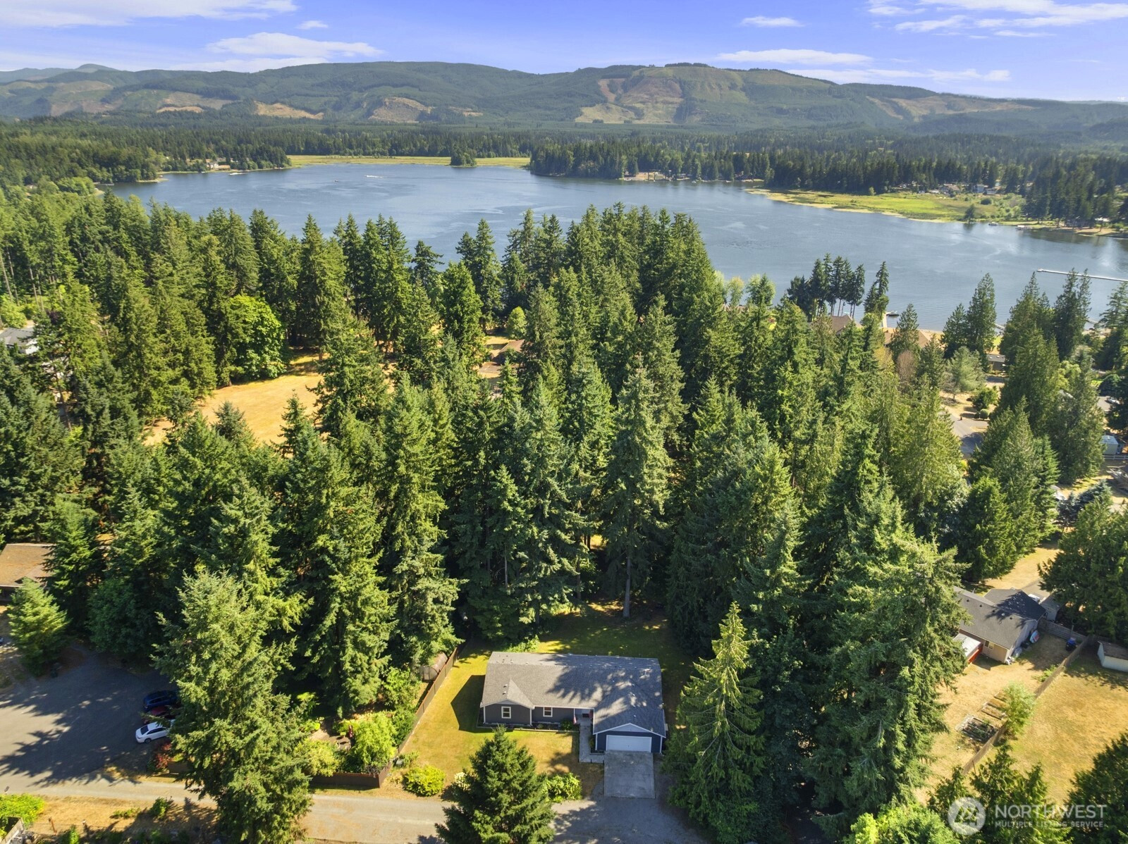 17505 Scenic Shores Court SE, Yelm, WA 98597