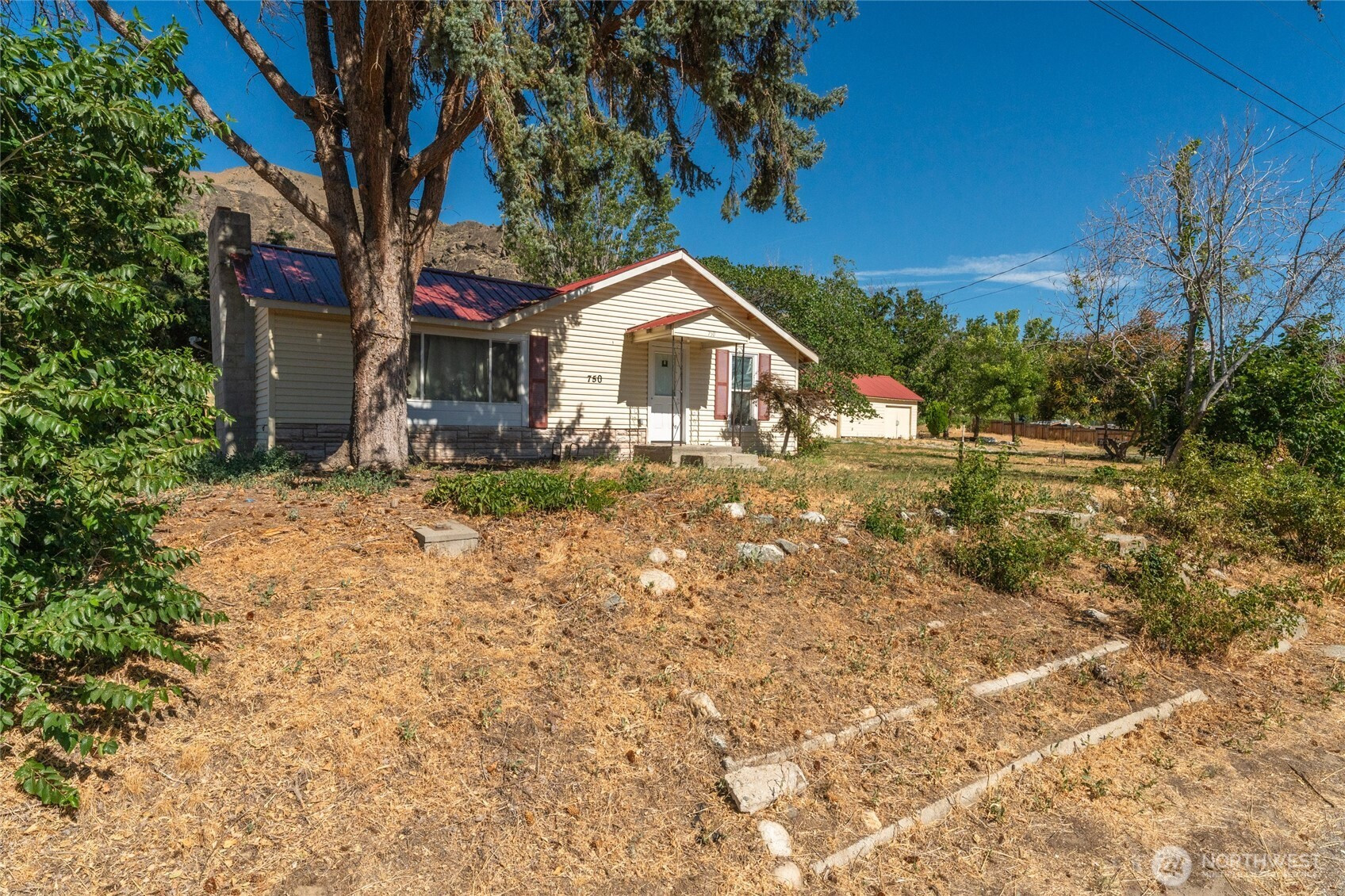 750 4th Street, Chelan, WA 98817