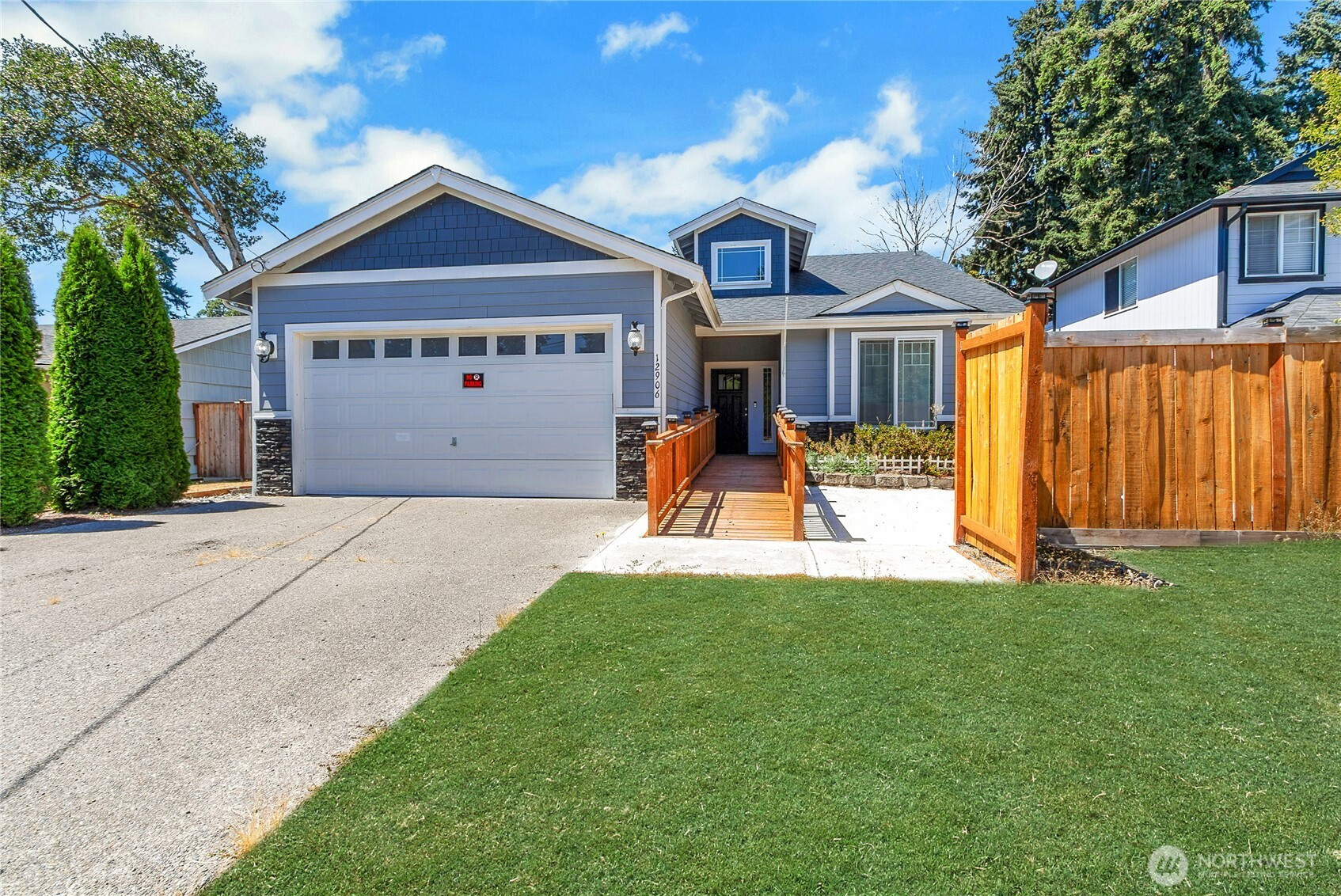 12906 Naomilawn Drive SW, Lakewood, WA 98498