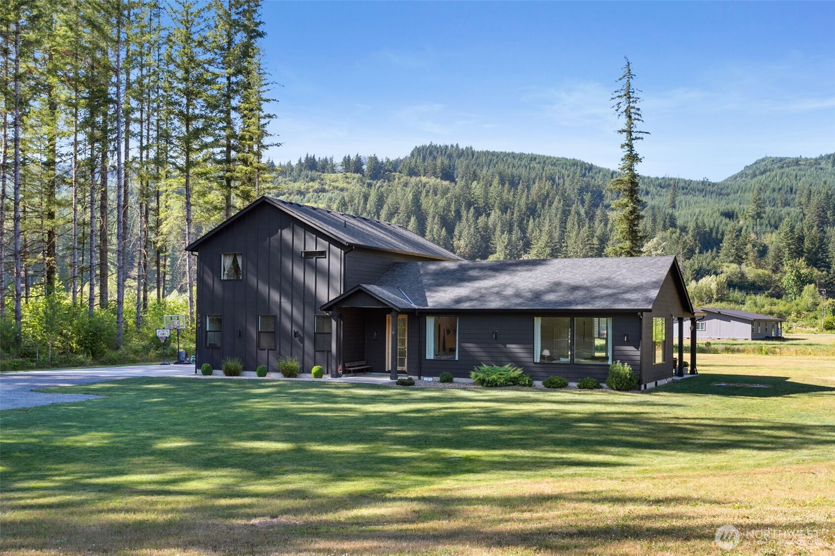 144 Sassys Creek Road, Ariel, WA 98603