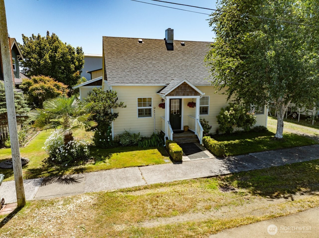 201 Main Street, Ilwaco, WA 98624