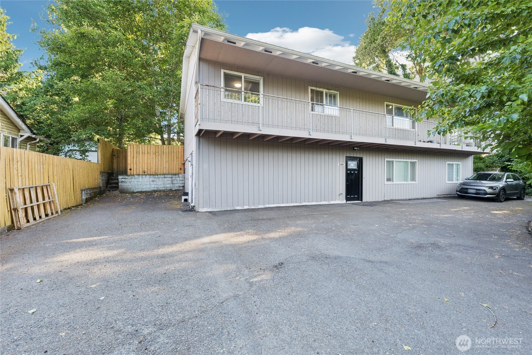 2305 S 116th Place, Burien, WA 98168