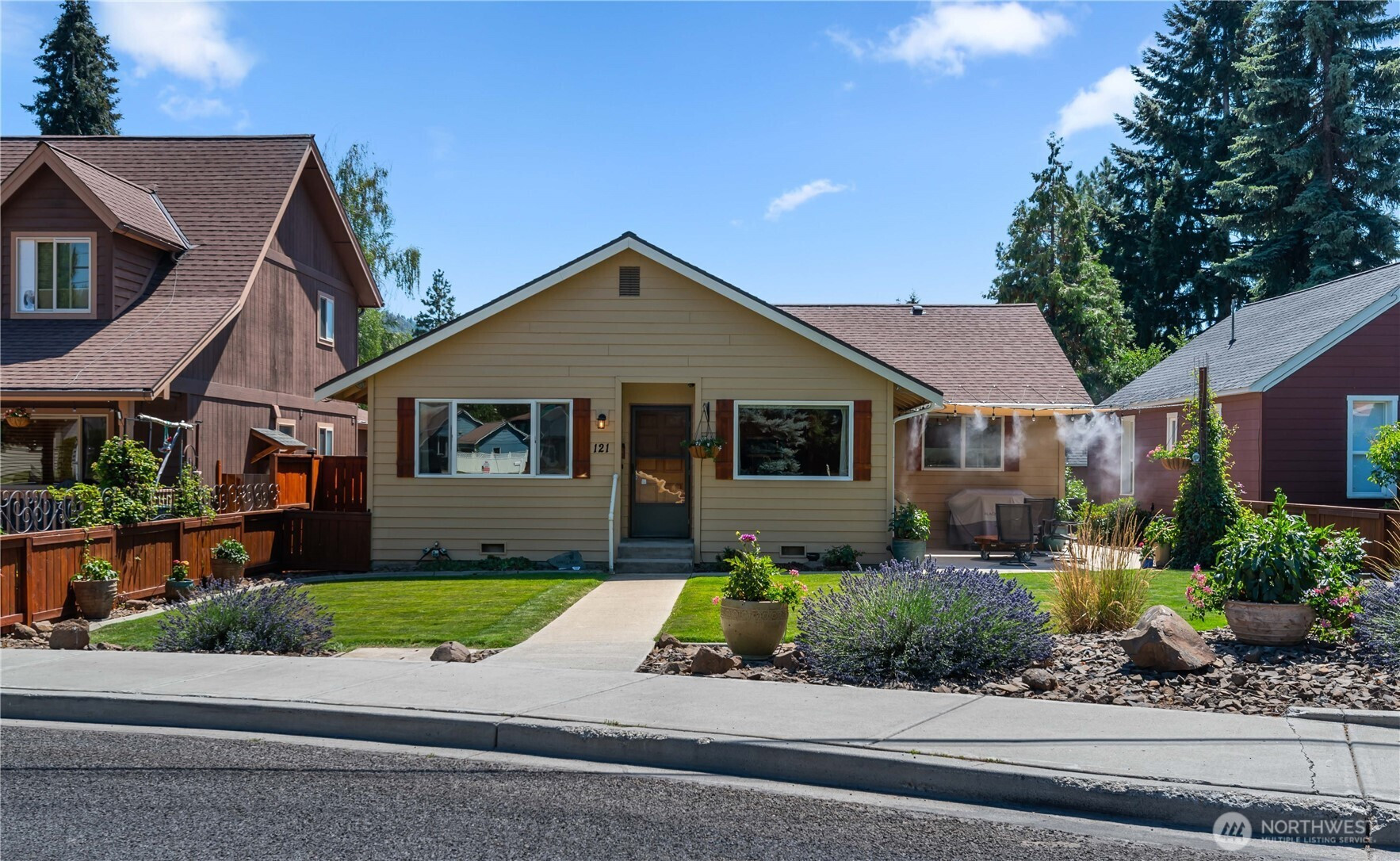 121 Benton Street, Leavenworth, WA 98826