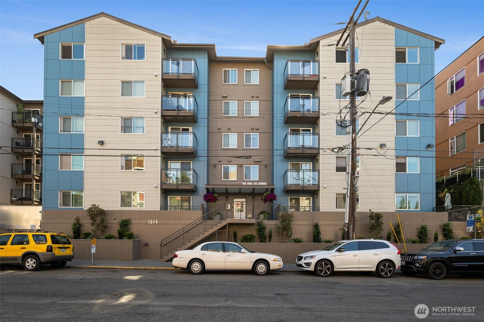 1614 Summit Avenue, Seattle, WA 98122