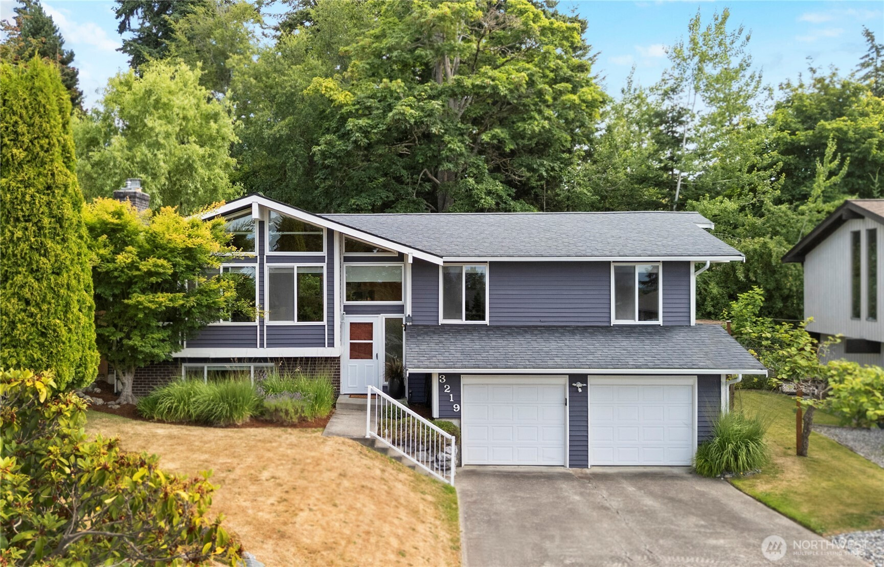 3219 Heights Place, Bellingham, WA 98226