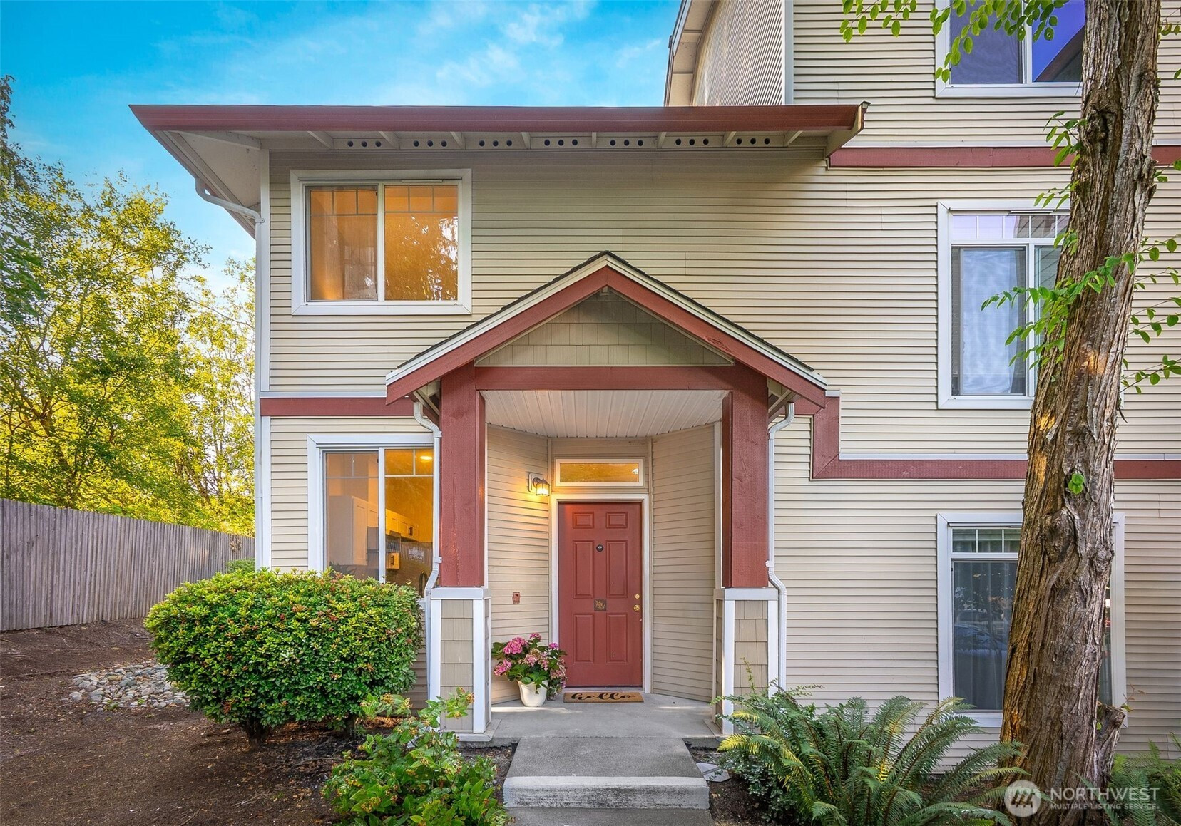 14816 29th Avenue W, Lynnwood, WA 98087