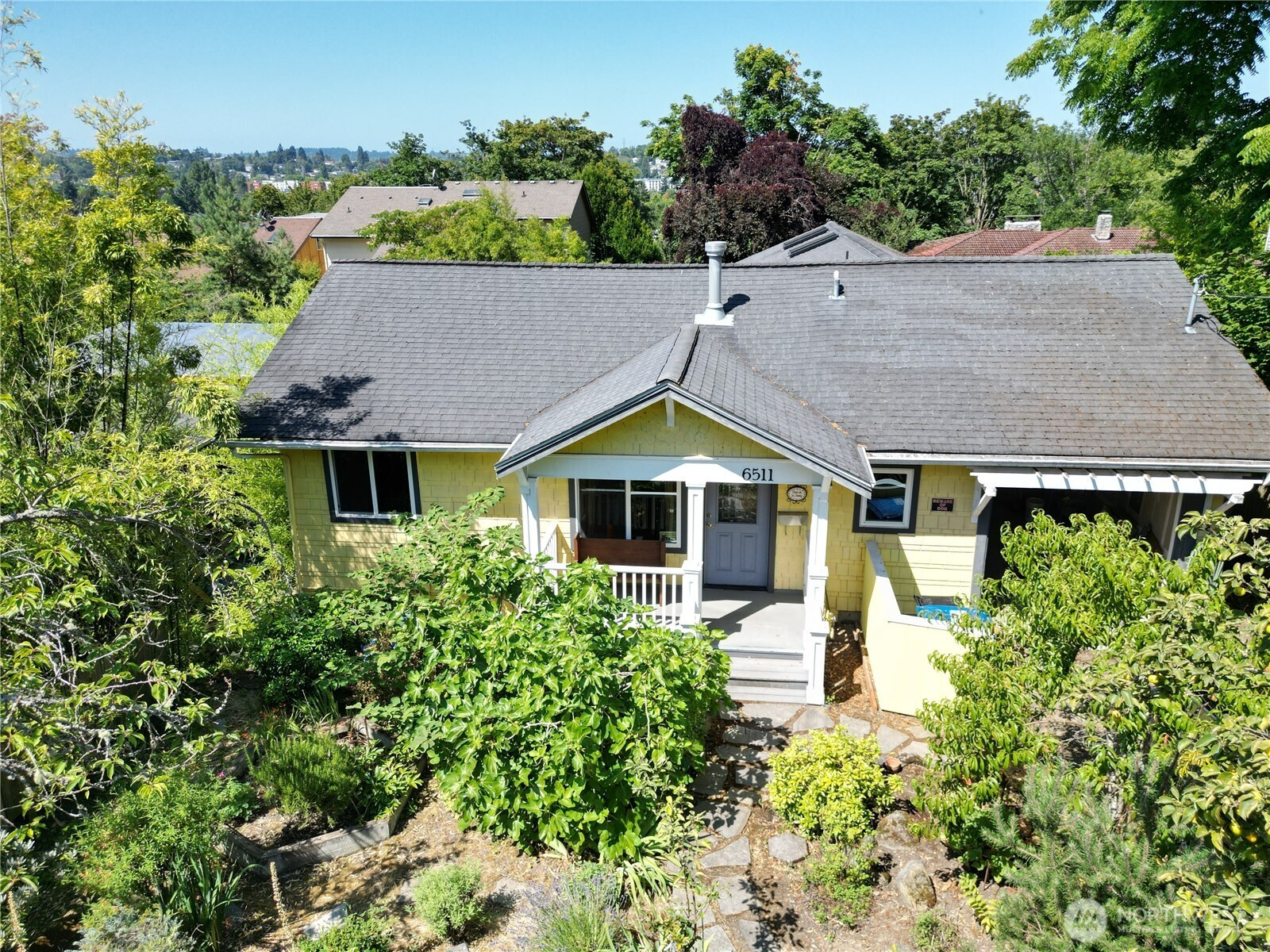 6511 51st Avenue S, Seattle, WA 98118