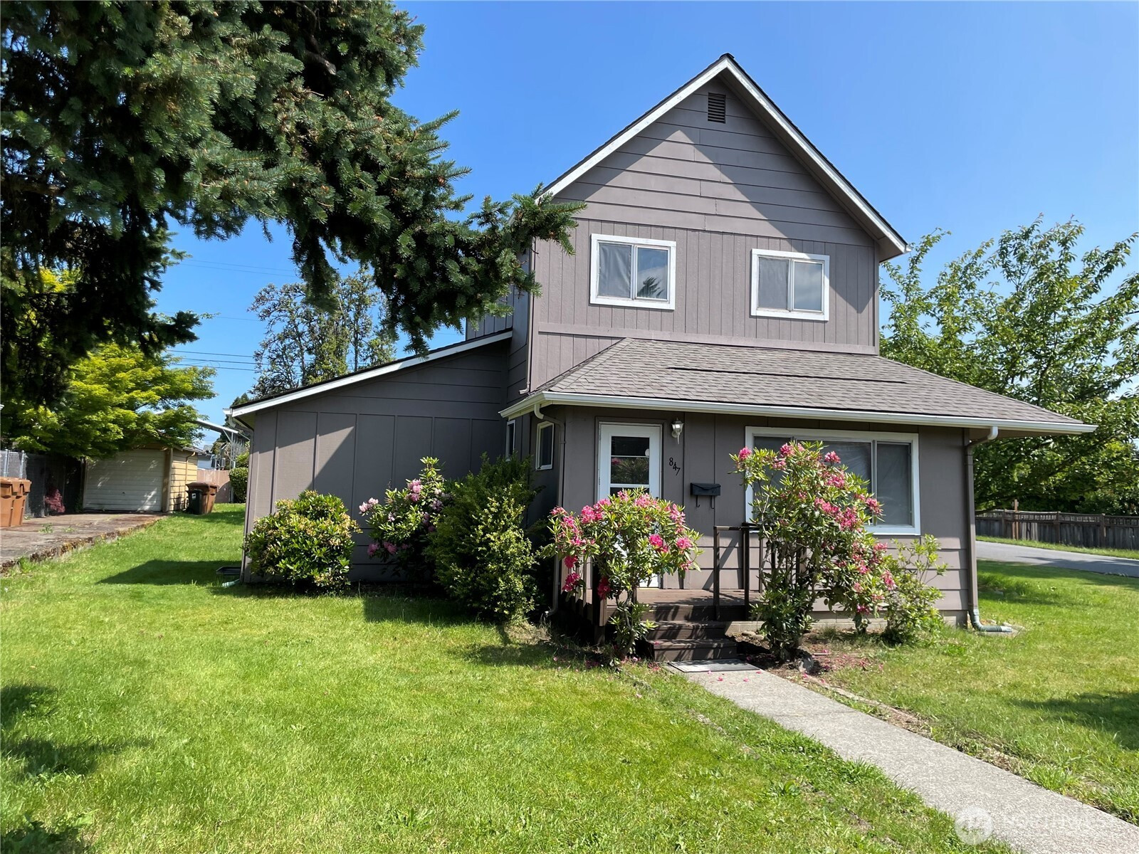 847 E 51st Street, Tacoma, WA 98404