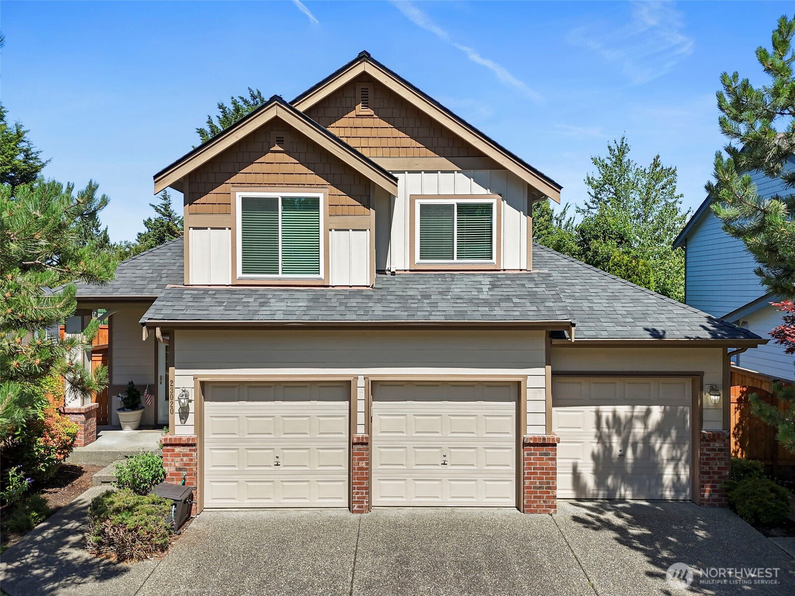 23020 SE 241st Place, Maple Valley, WA 98038