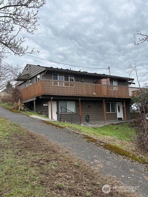 3919 2nd Avenue NW, Seattle, WA 98107