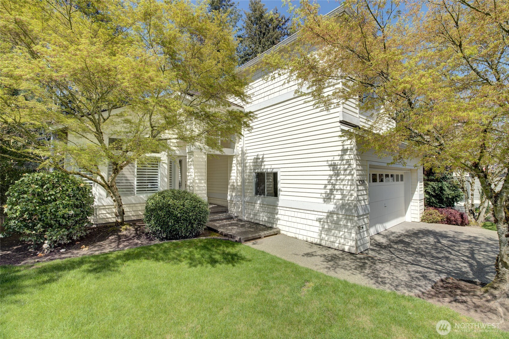 4259 257th Place SE, Sammamish, WA 98029