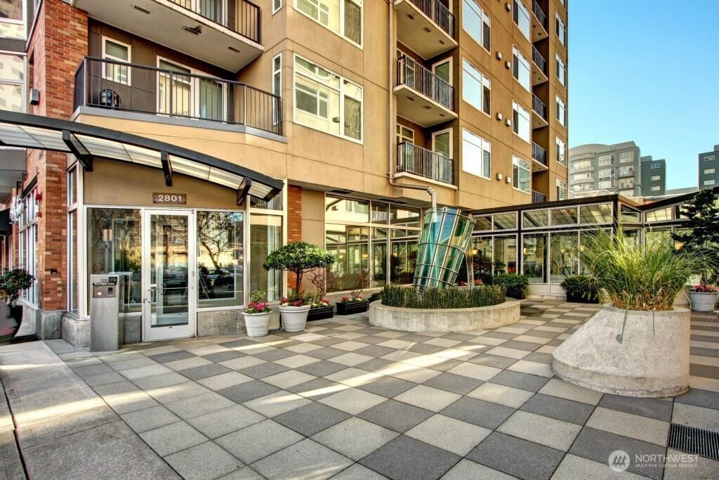 2801 1st Avenue, Seattle, WA 98121