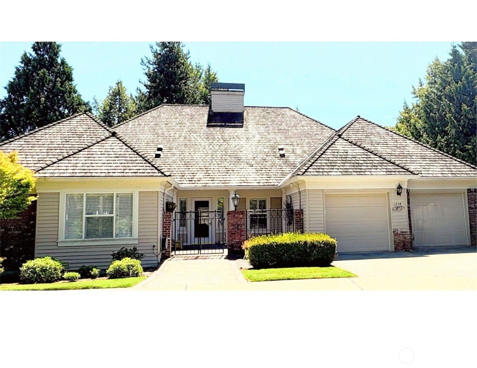 1248 108th Avenue NE, Bellevue, WA 98004