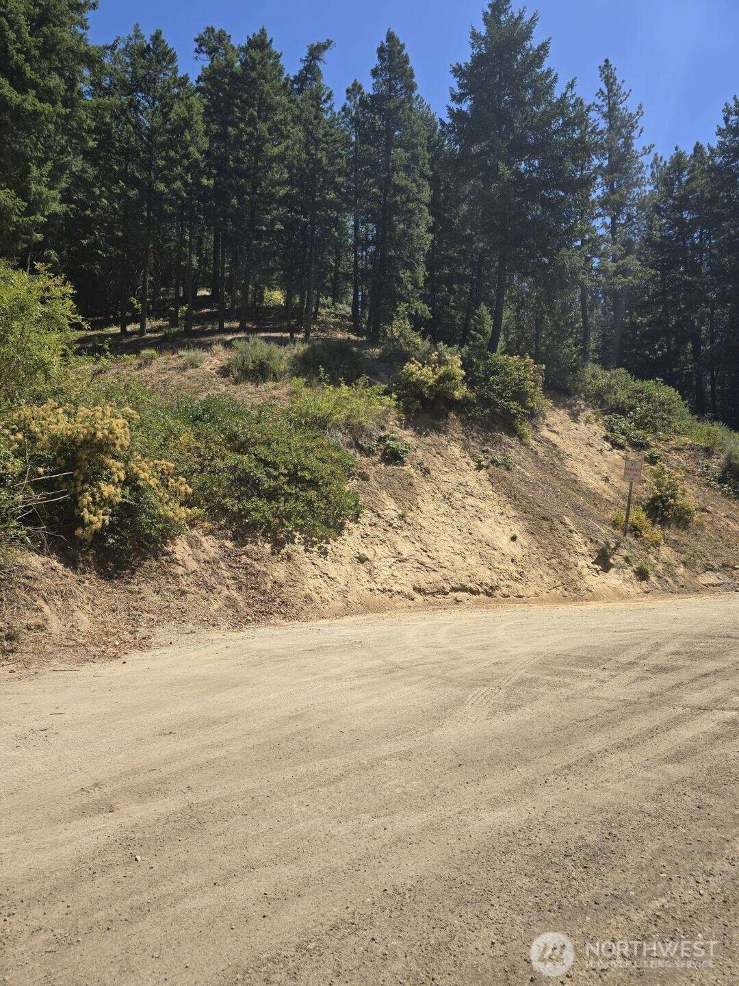 25601 Camp 12 Rd, Leavenworth, WA 98826