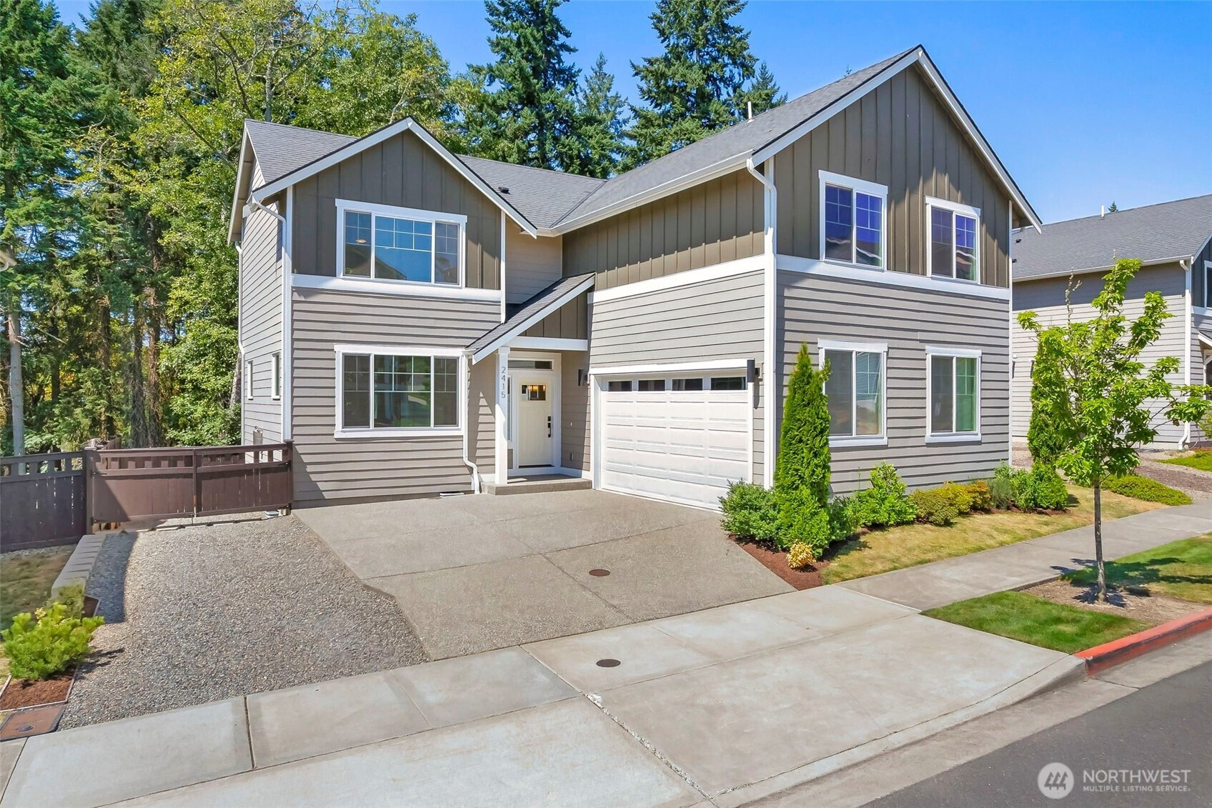 2415 Seringa Ave, Bremerton, WA 98310