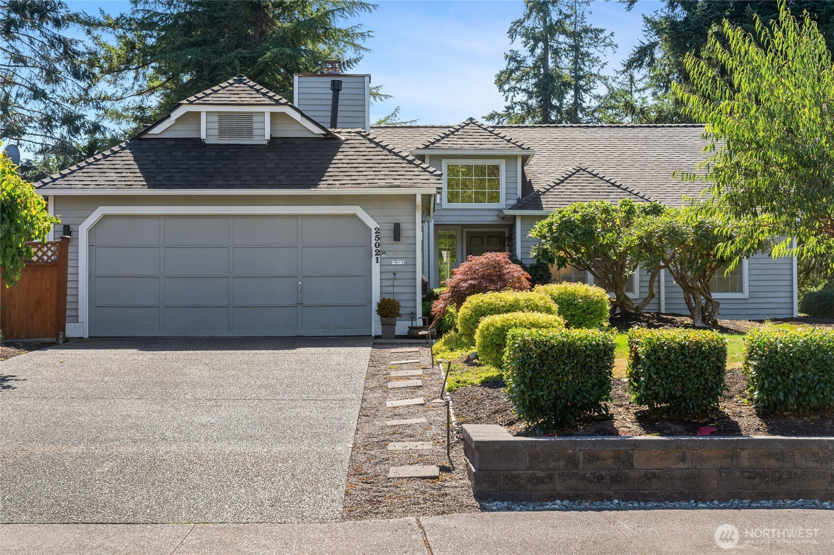 25021 Lake Wilderness CC Drive SE, Ravensdale, WA 98051