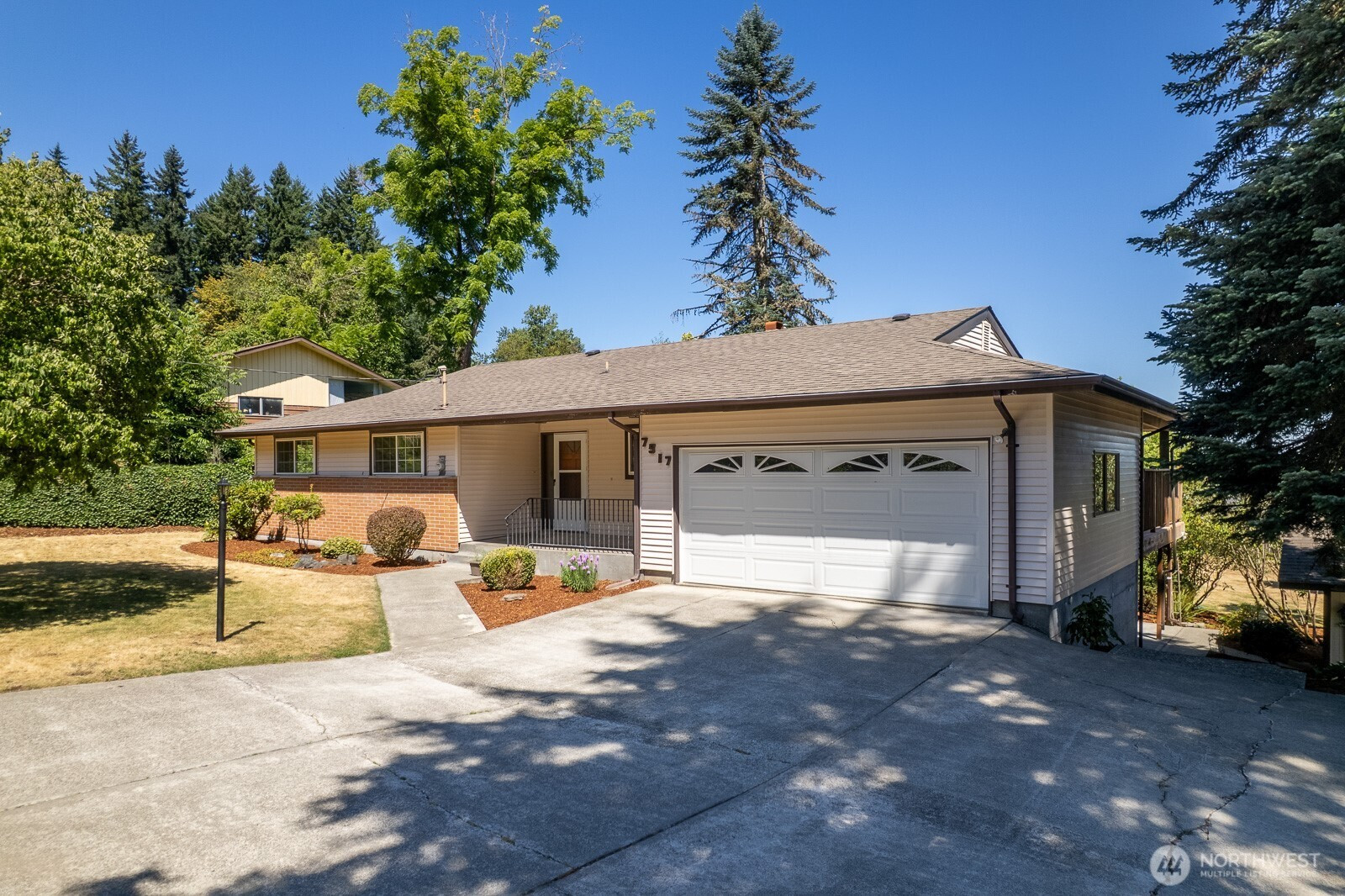 7517 86th Street E, Puyallup, WA 98371