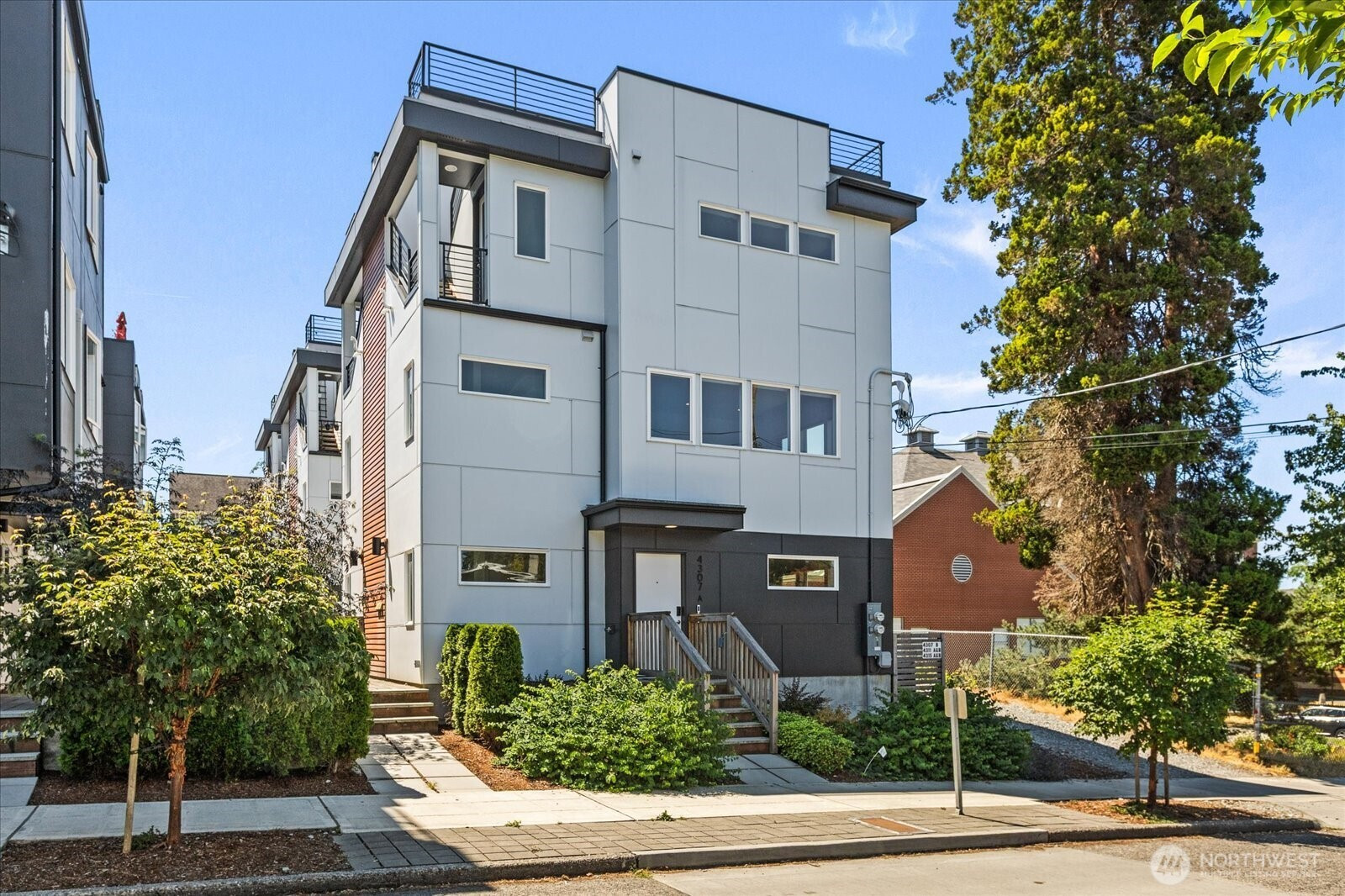 4307 SW Frontenac Street, Seattle, WA 98136