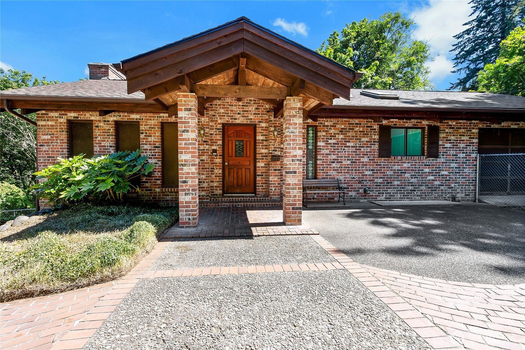 8724 Danforth Street NW, Gig Harbor, WA 98329