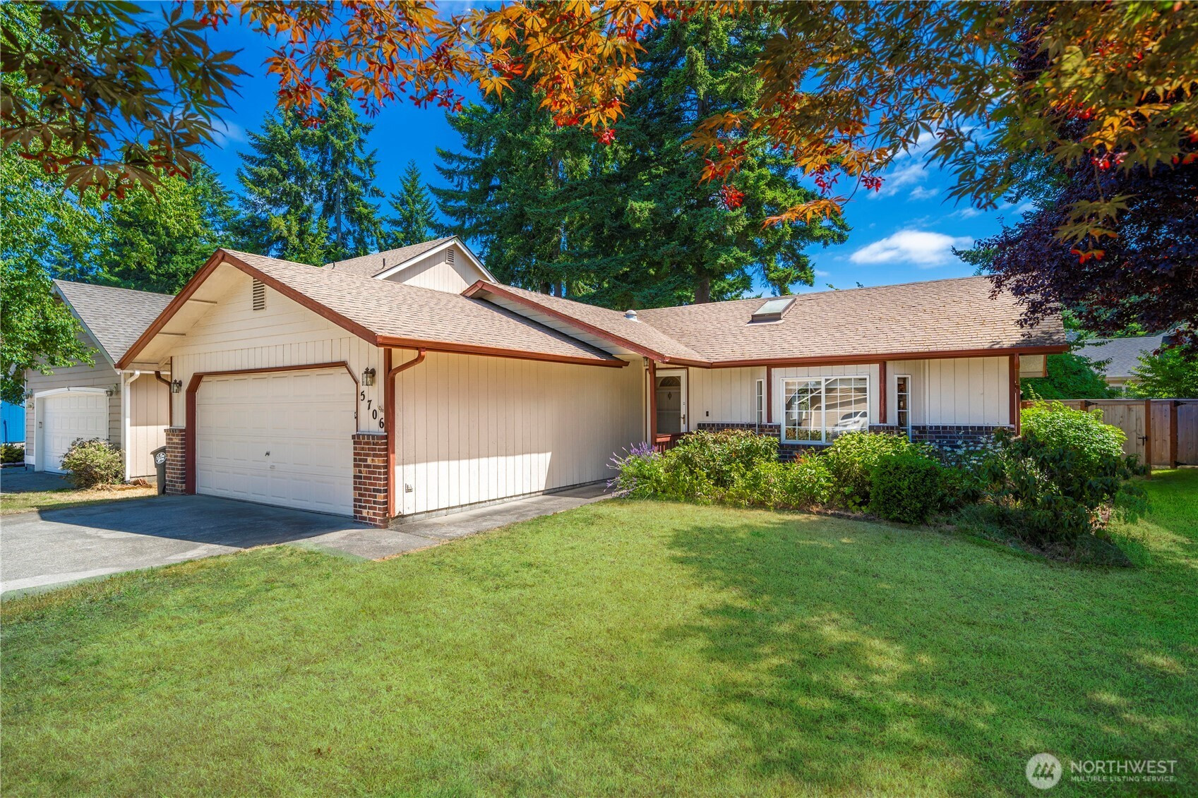5706 58th Court SE, Lacey, WA 98513